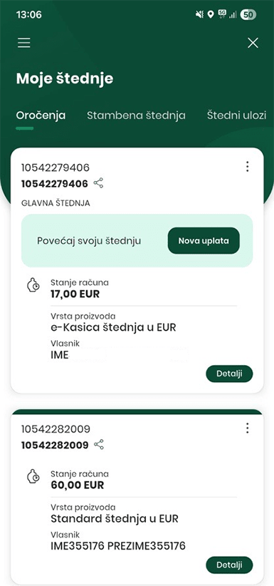 Mobitel s ekranom prikaza štednje iz mobilne aplikacije.