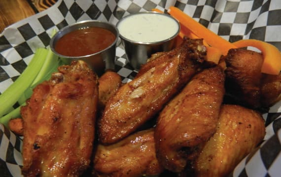 Collies Sports Bar Wings