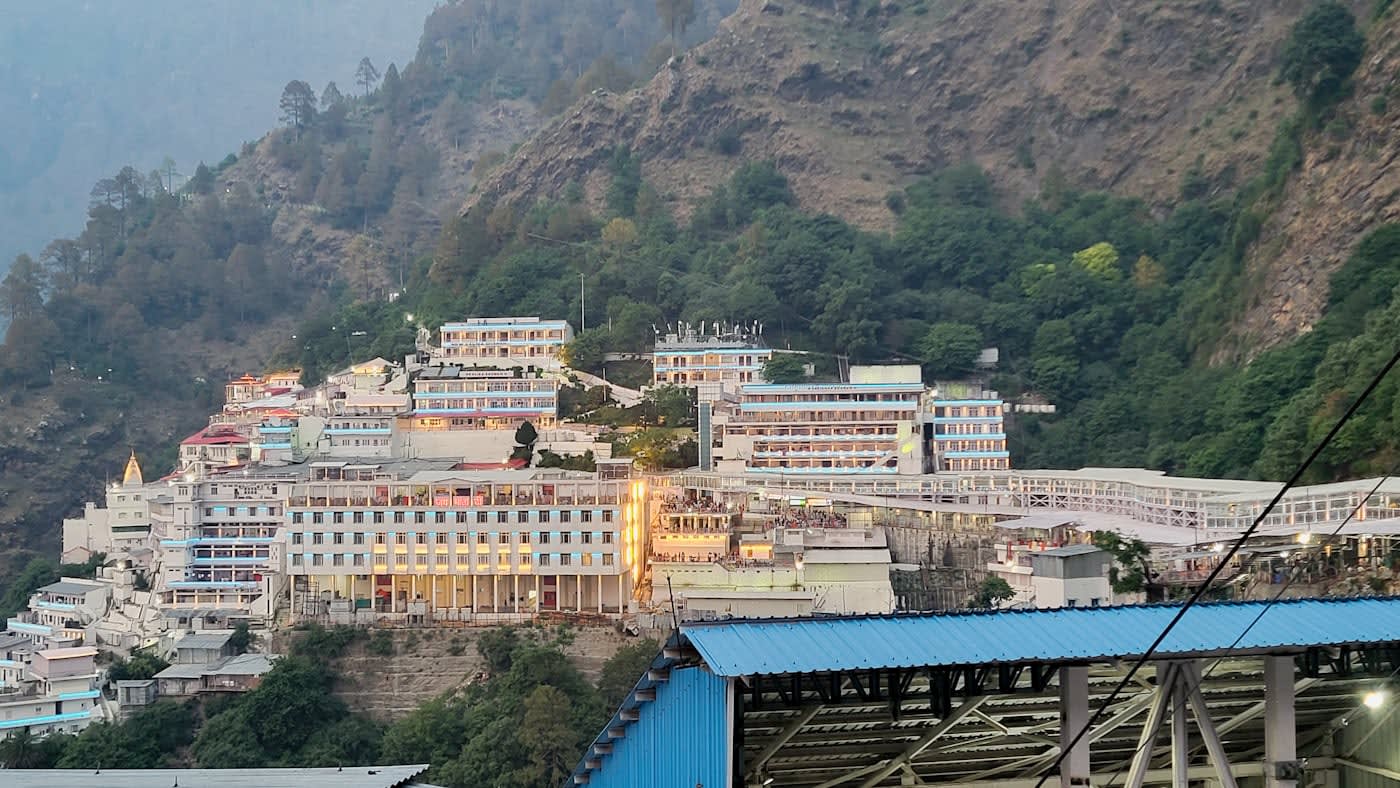 Amarnath & Vaishno Devi Darshan Yatra