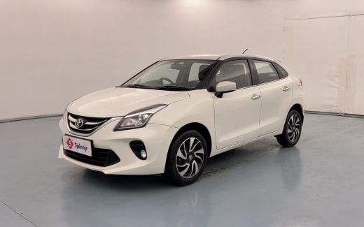 Toyota Glanza — photograph 1 of 2