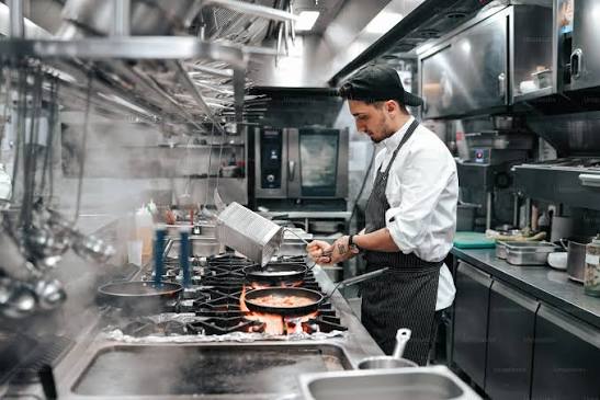 Grill Lab chef at the grill