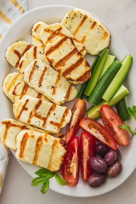 Grilled Halloumi Box