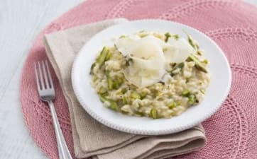 Risotto agli asparagi e raspadura