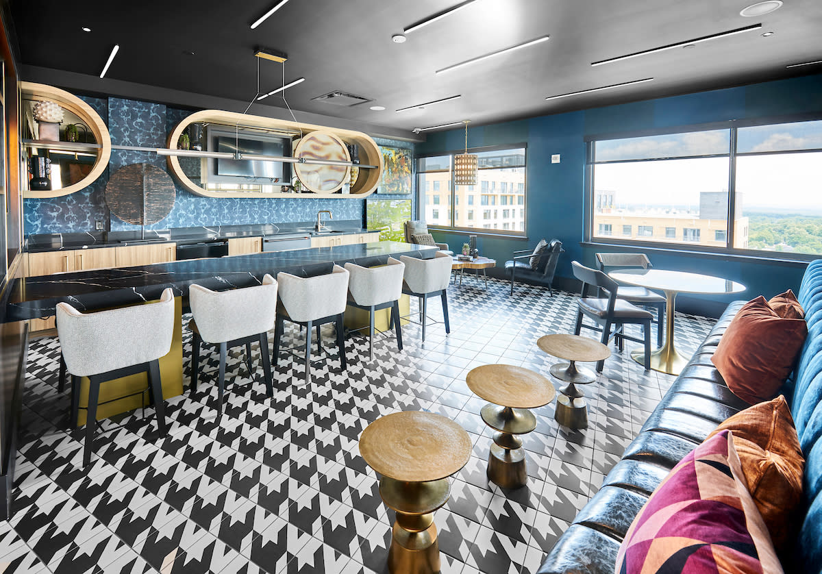 Mix Bar & Grill Rebranding to Juste Lounge in Silver Spring - The