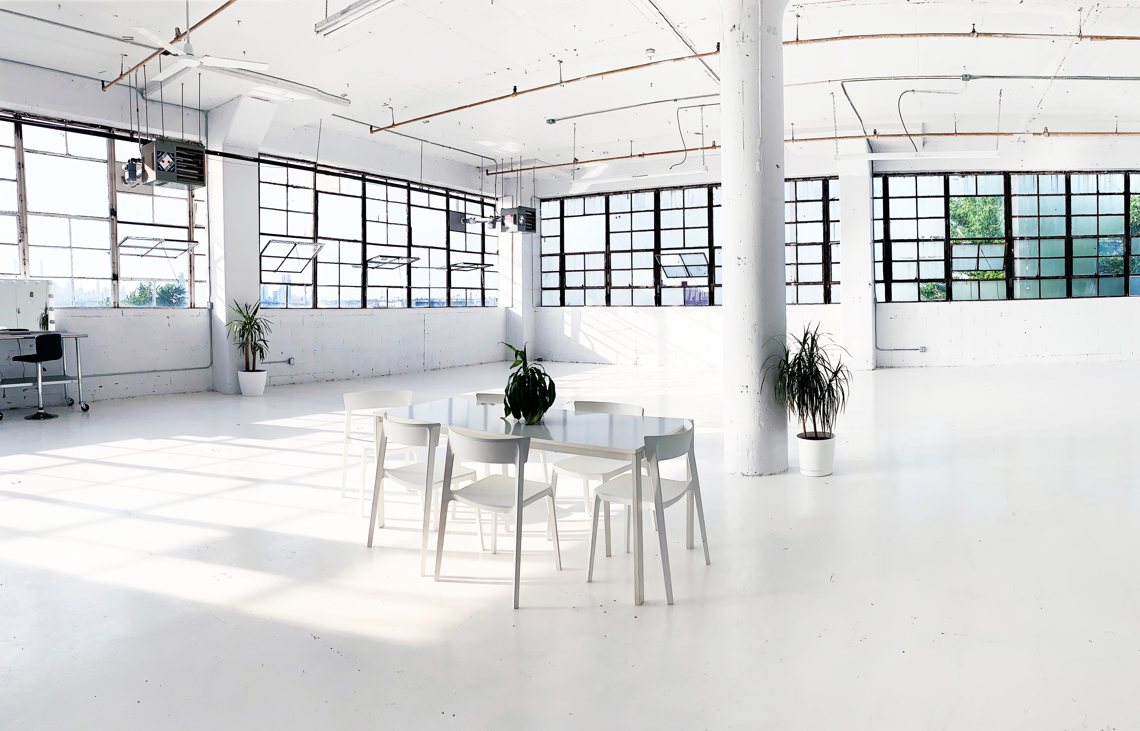 Bright Photo Studio in Brooklyn, Ridgewood, NY | Production | Peerspace
