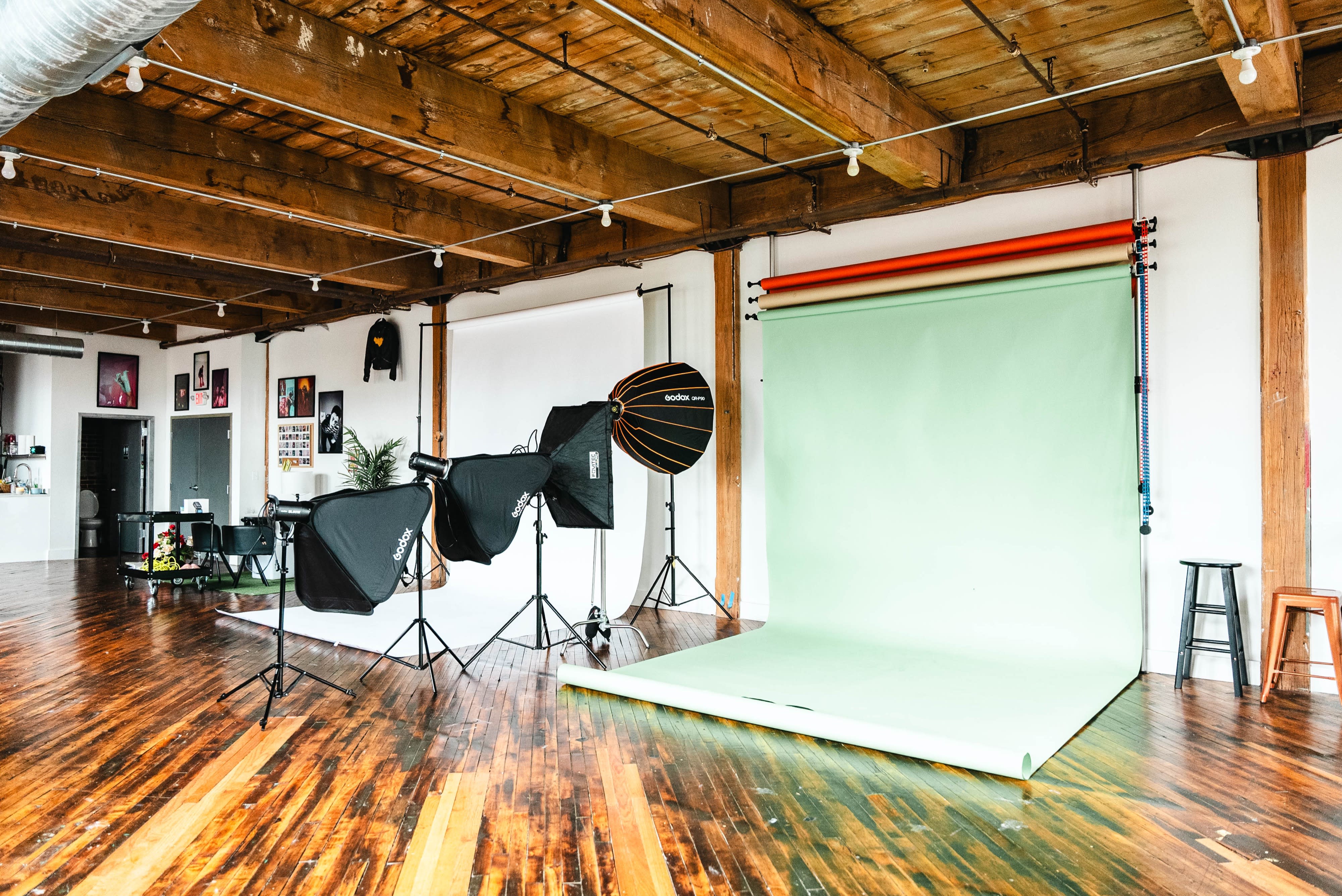 Rent Studio Light Space