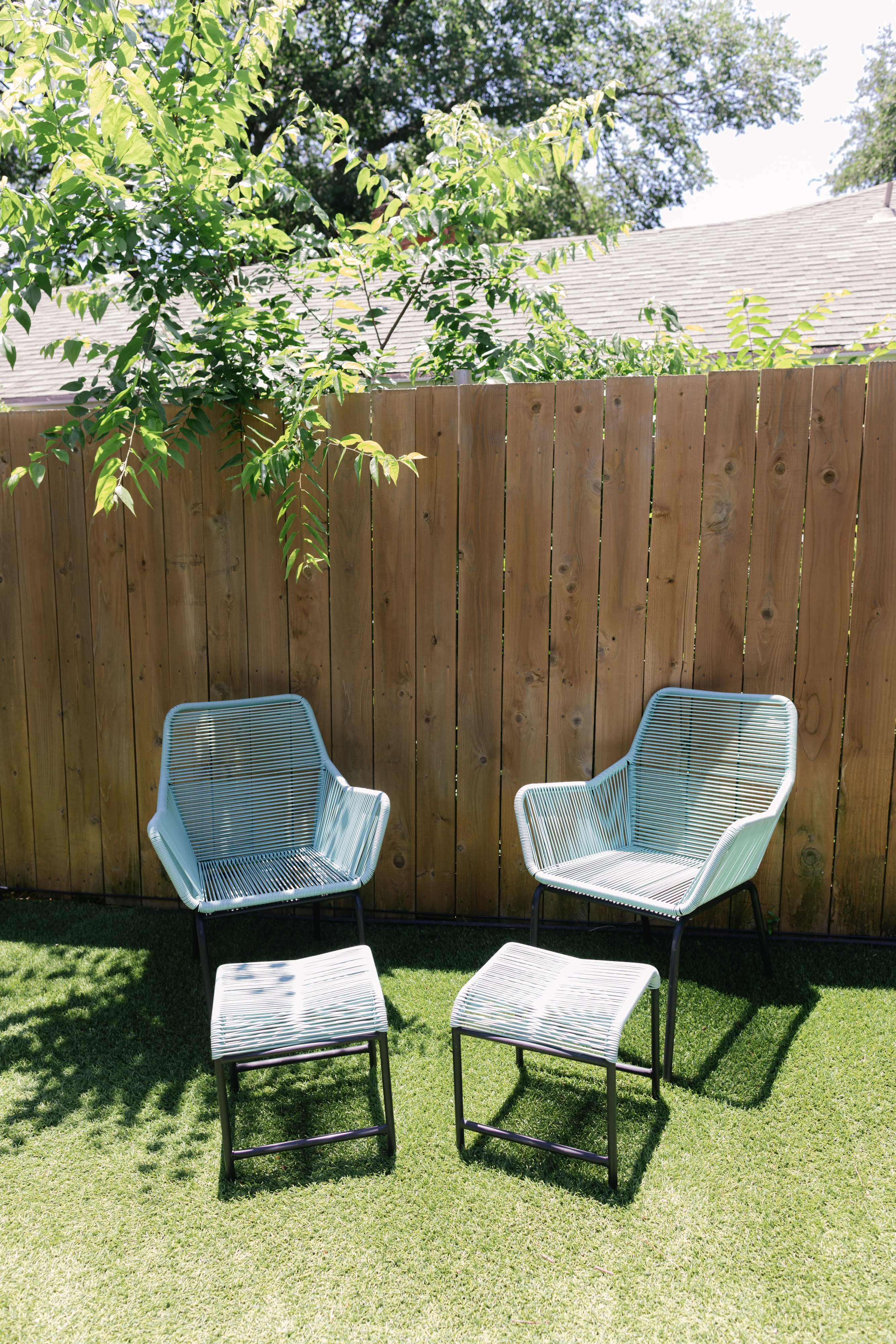 Carag patio set hotsell