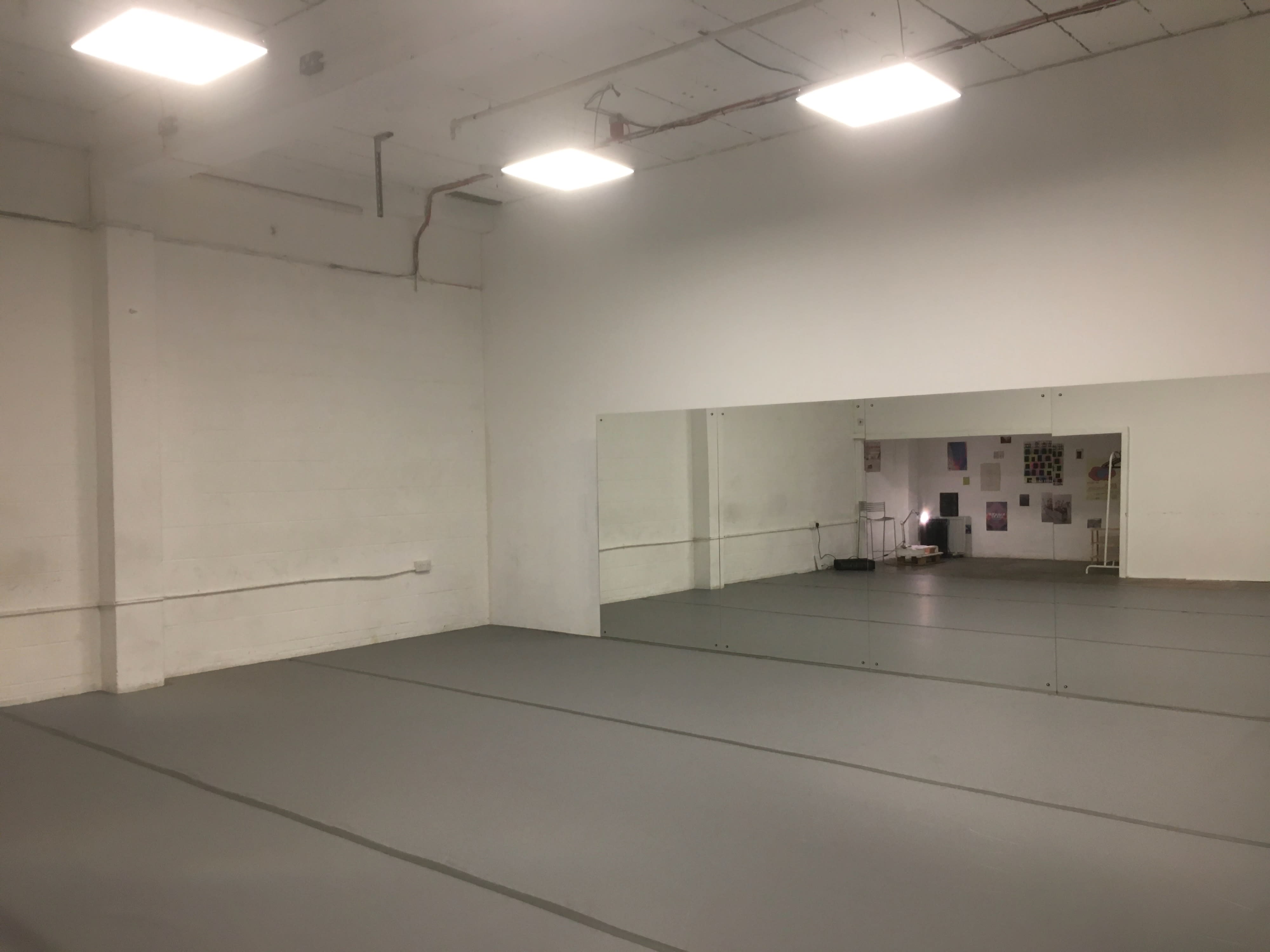 Dance Studio in the Heart of Hackney Wick, London | Production | Peerspace