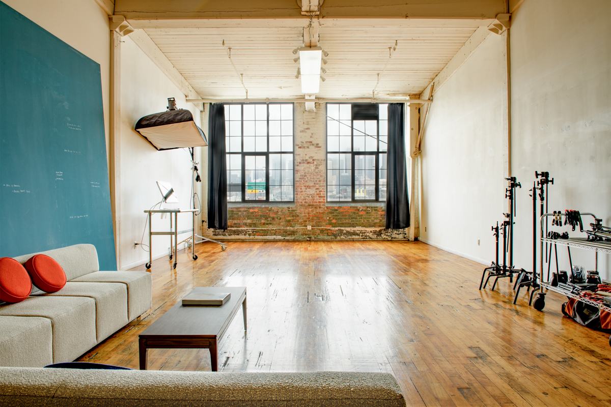 Huge Artist Live/Work Loft - Urban Living