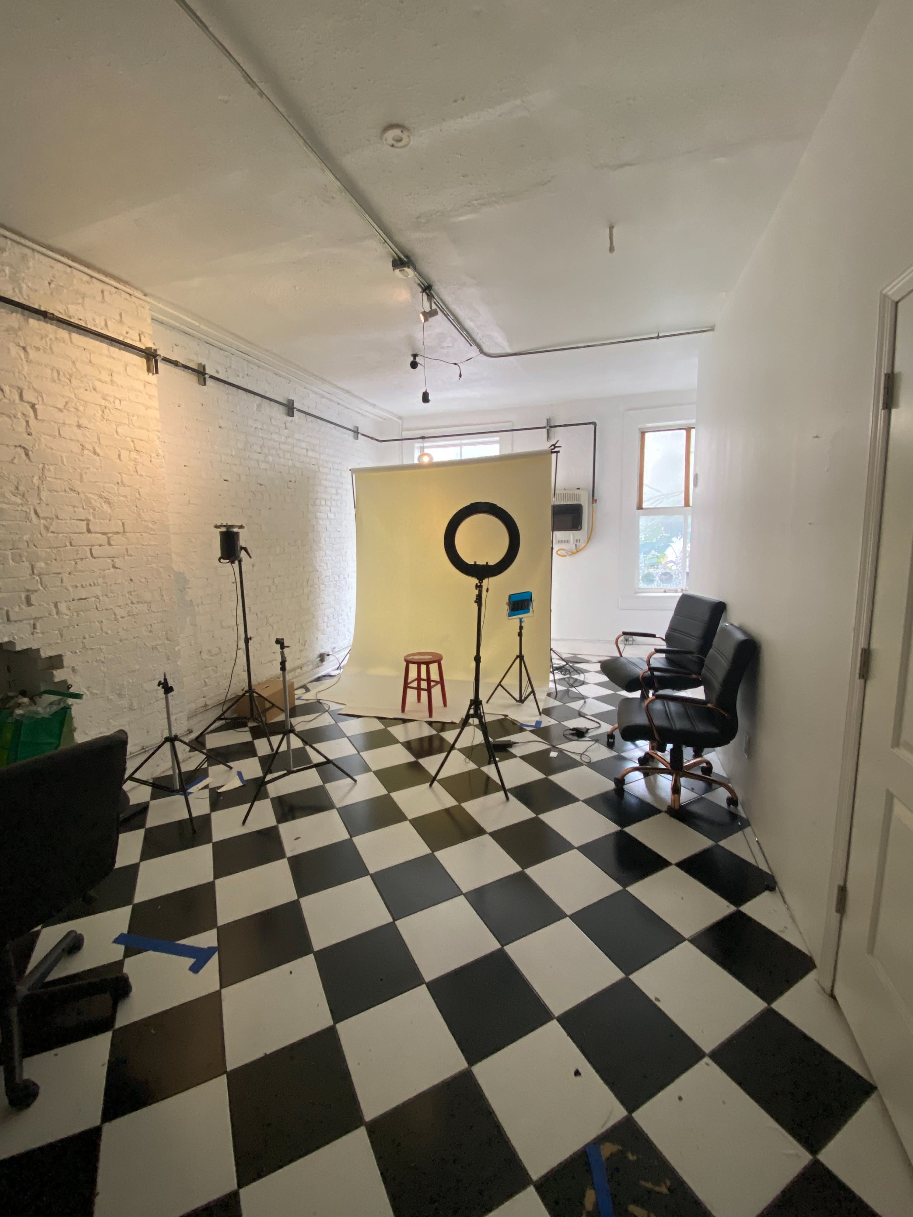 Photo Studio in brownstone in Noho, NEW YORK, NY | Production | Peerspace