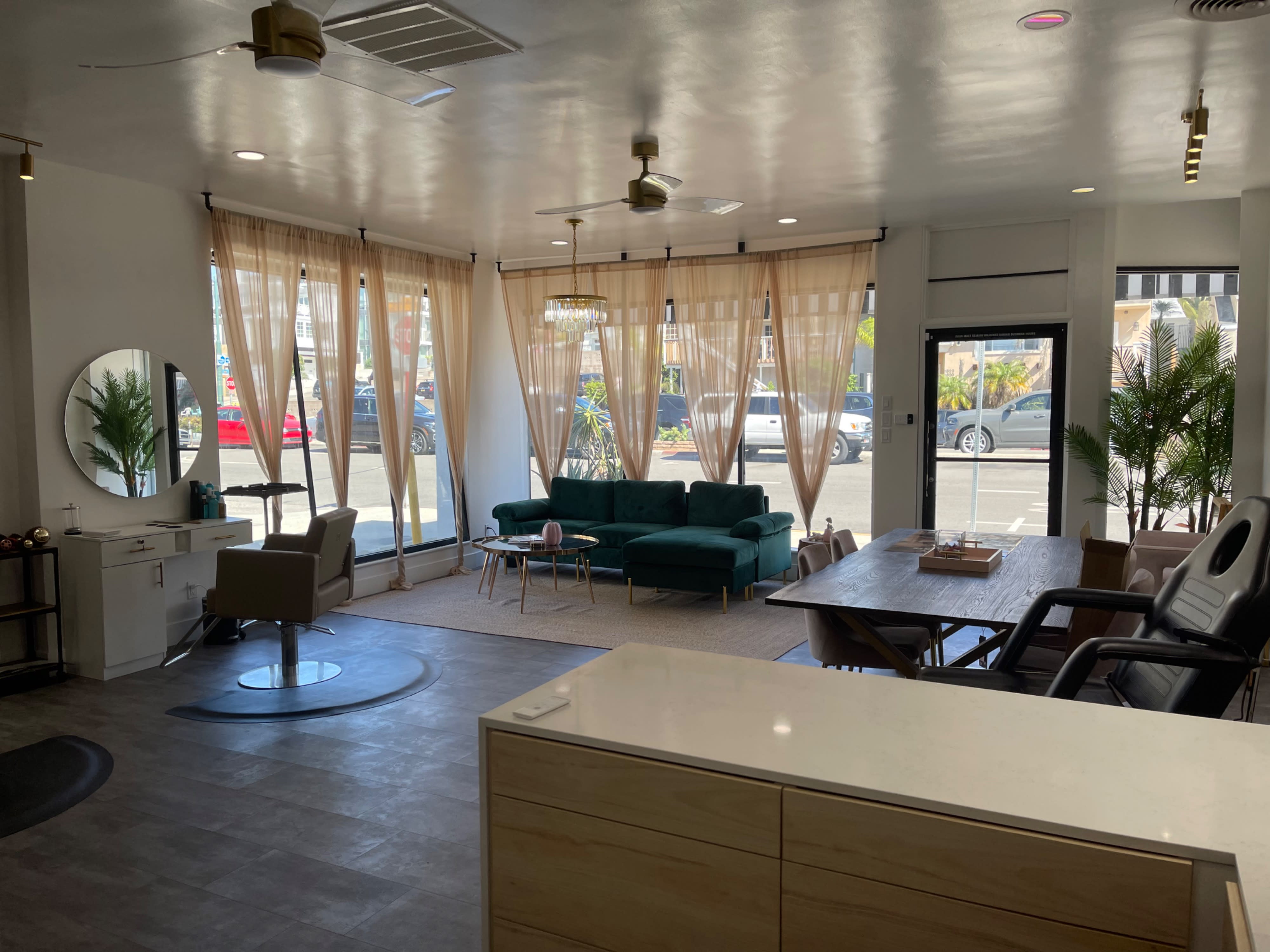 Chic Beachfront Salon/Flex Space That Can Be Used For Almost Anything, Hermosa  Beach, CA | Event | Peerspace