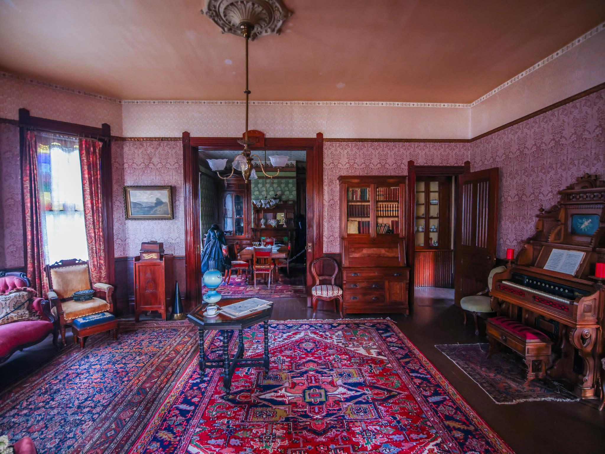 Authentic Victorian House Interiors 3,381 Victorian Interior Design