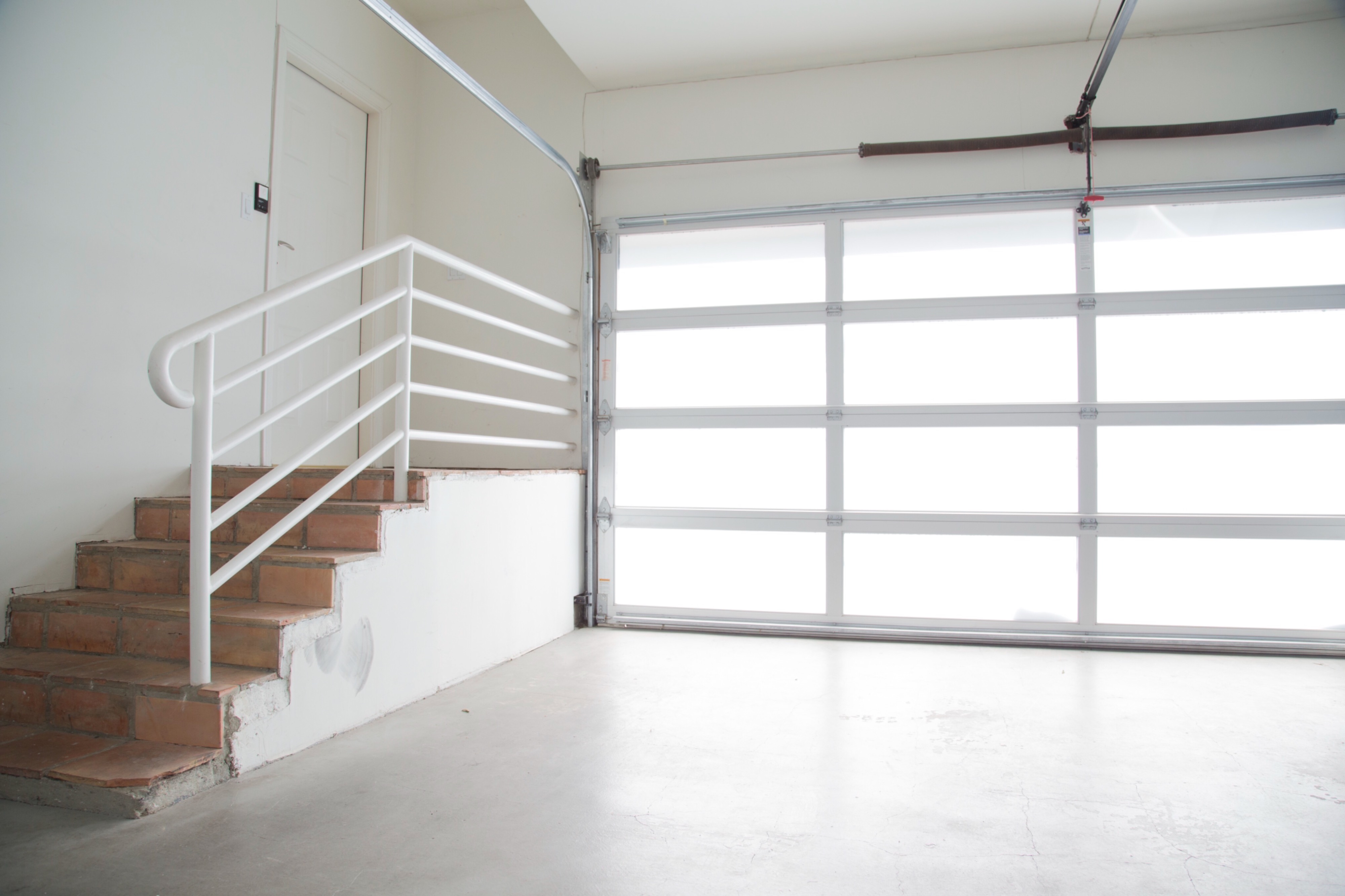 Clean White Photo Space In Hollywood Hills High Ceiling Concrete With Natural Light