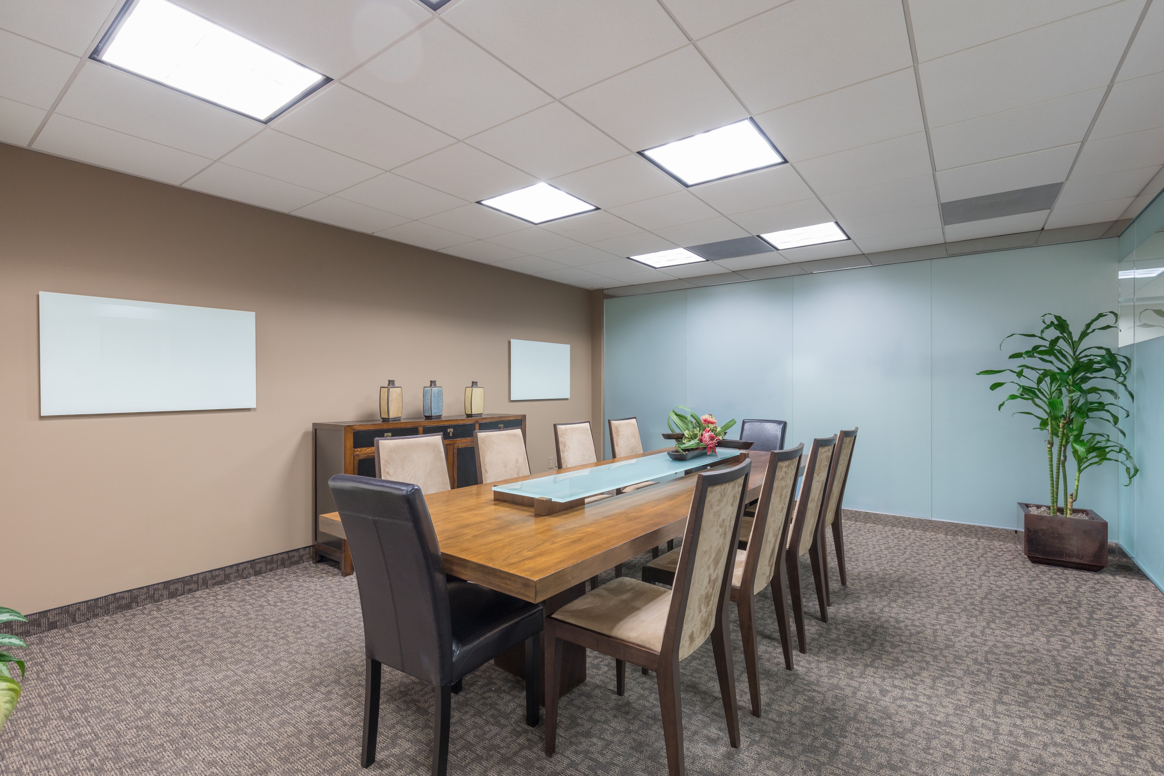 Newport Beach Third Floor Conference Room For 10 Newport Beach