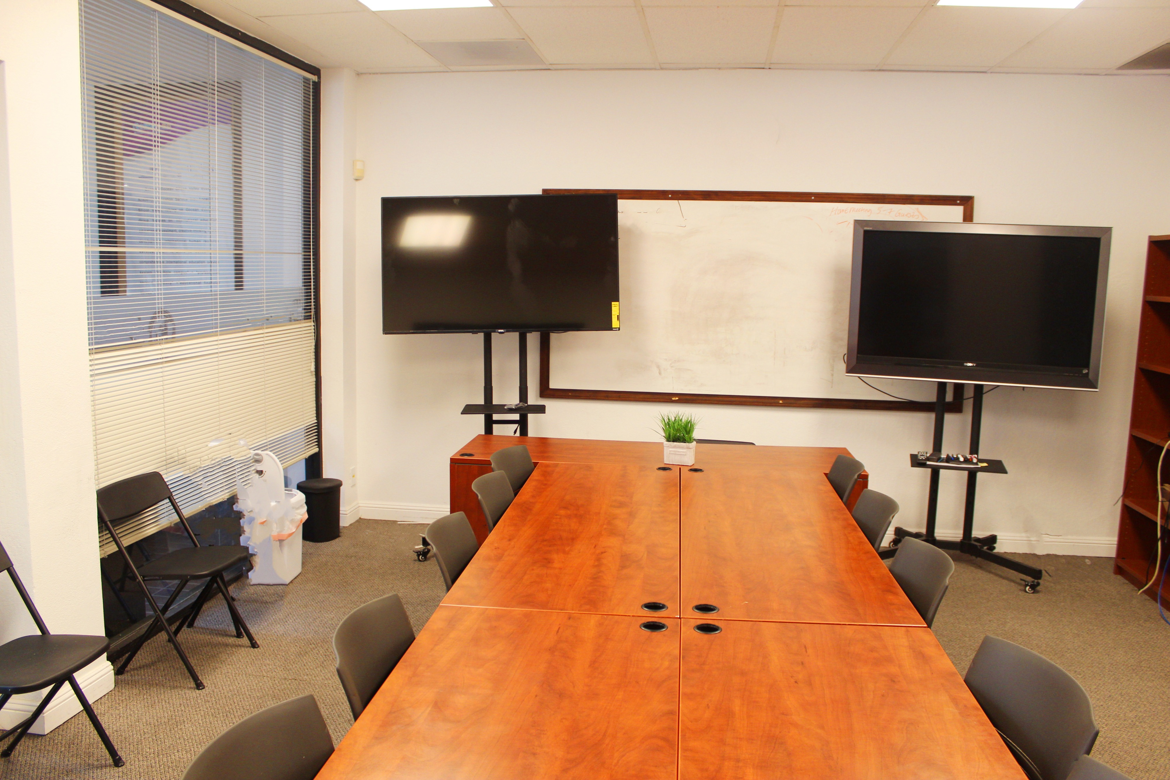 spacious quiet and clean meeting room in downtown san jose san jose ca off site peerspace