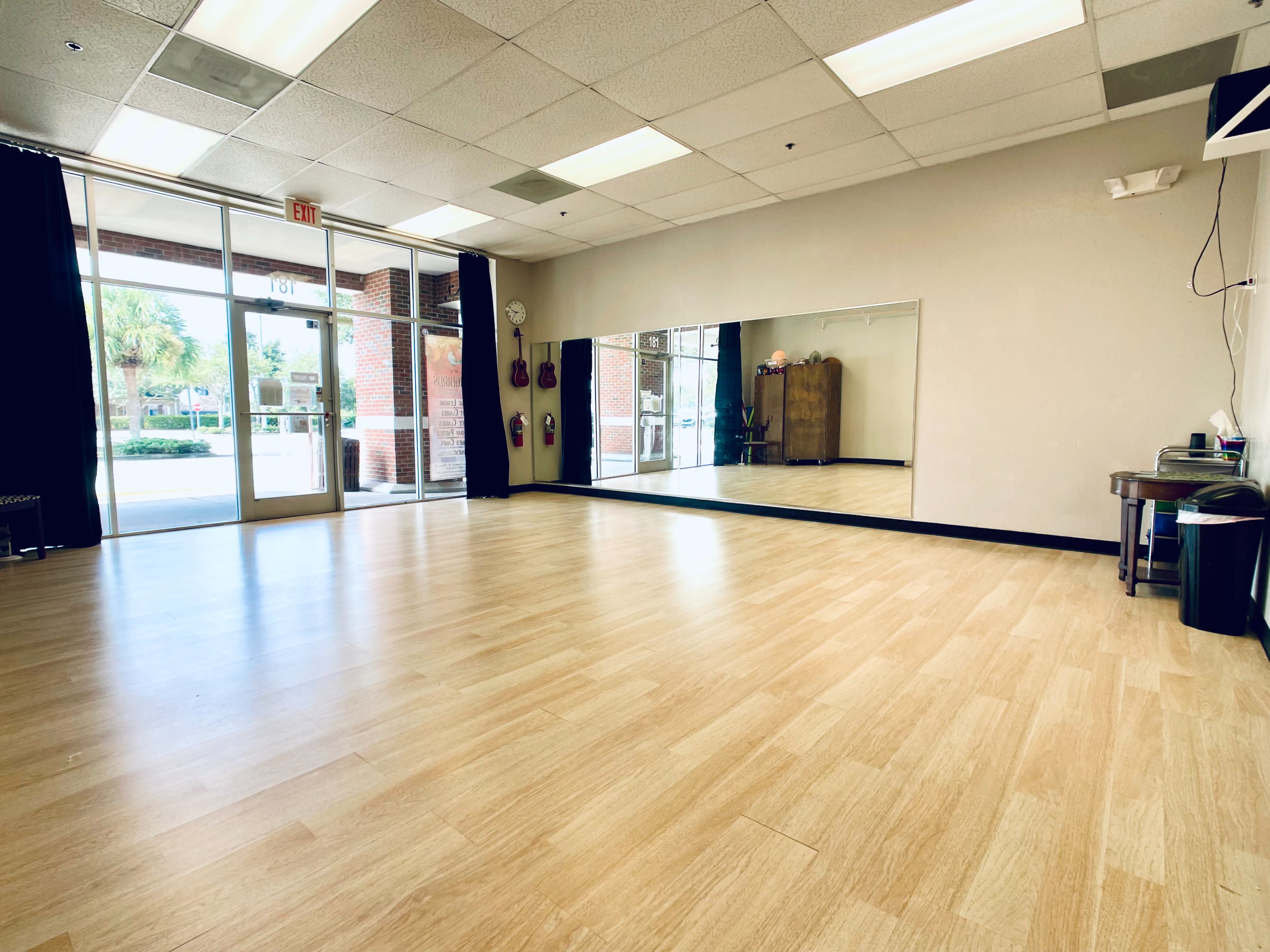 Dance Studio with Great Wood Flooring & Light, Oviedo, FL | Production |  Peerspace