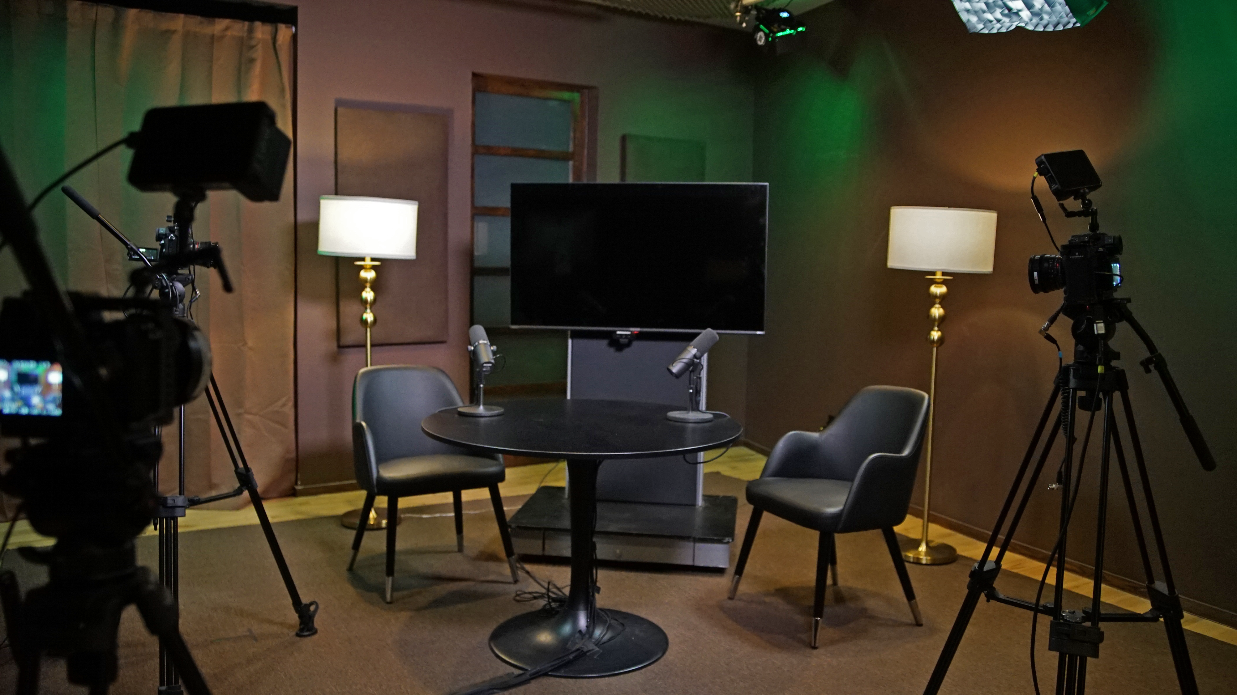 New York City's Premiere Turn-Key Video Podcast Studio, New York