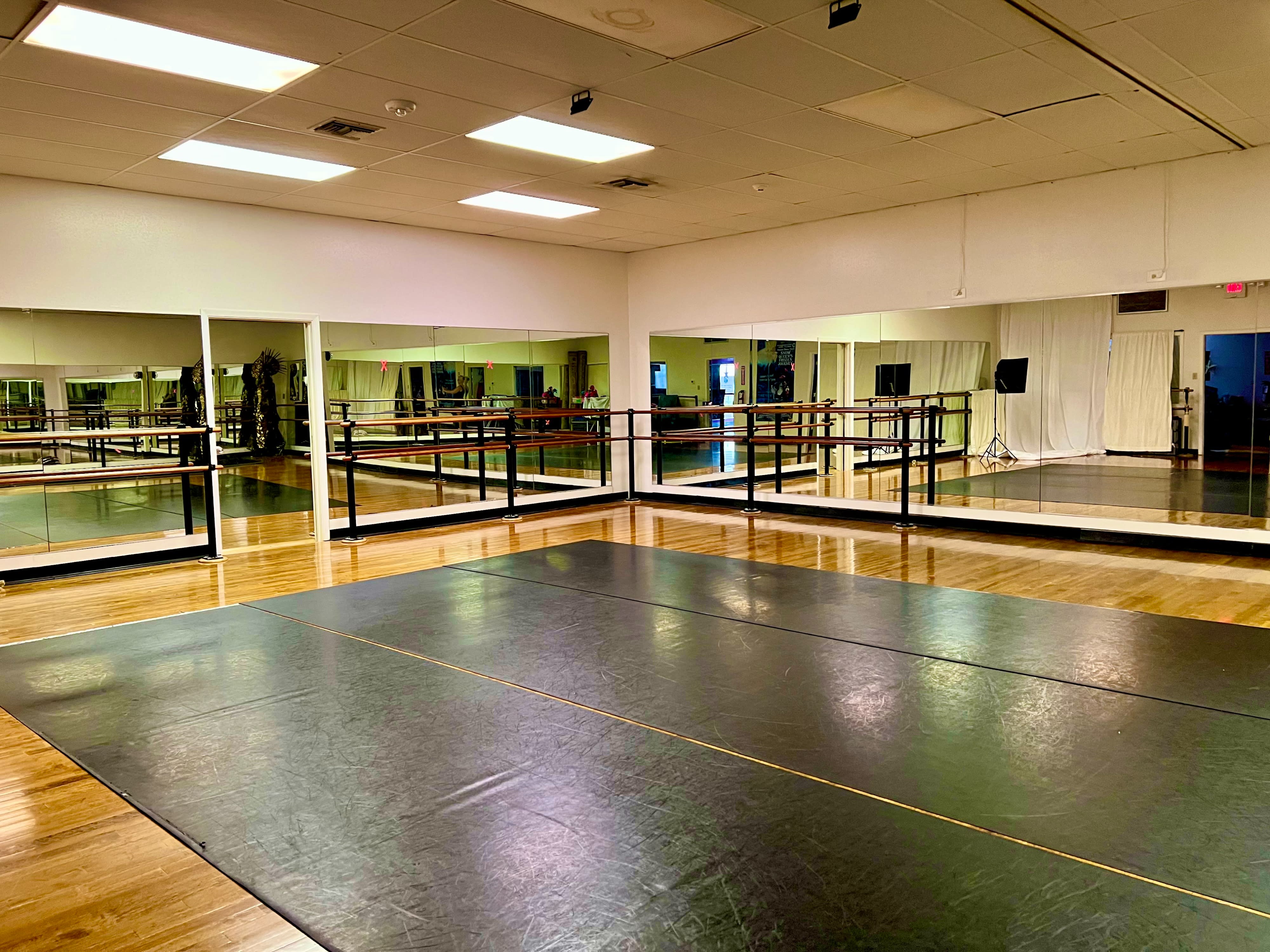 Versatile Dance Studio Space, Houston, TX | Event | Peerspace