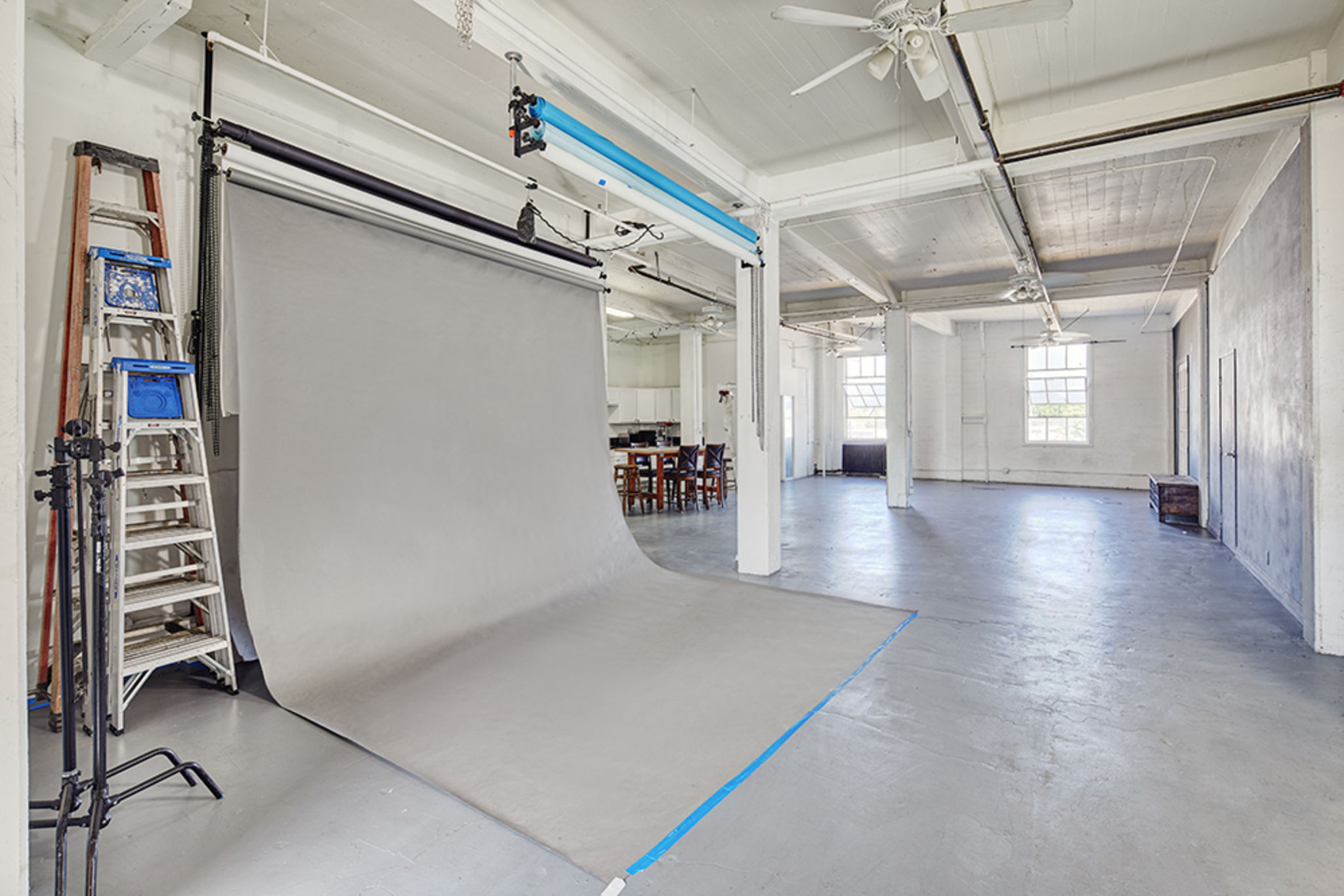 Urban Loft Spacious Photo Studio, LOS ANGELES, CA | Production | Peerspace