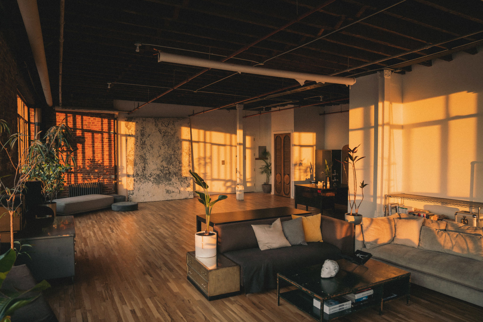 The Definitive Brooklyn Artist's Loft - Perfect for Large Productions