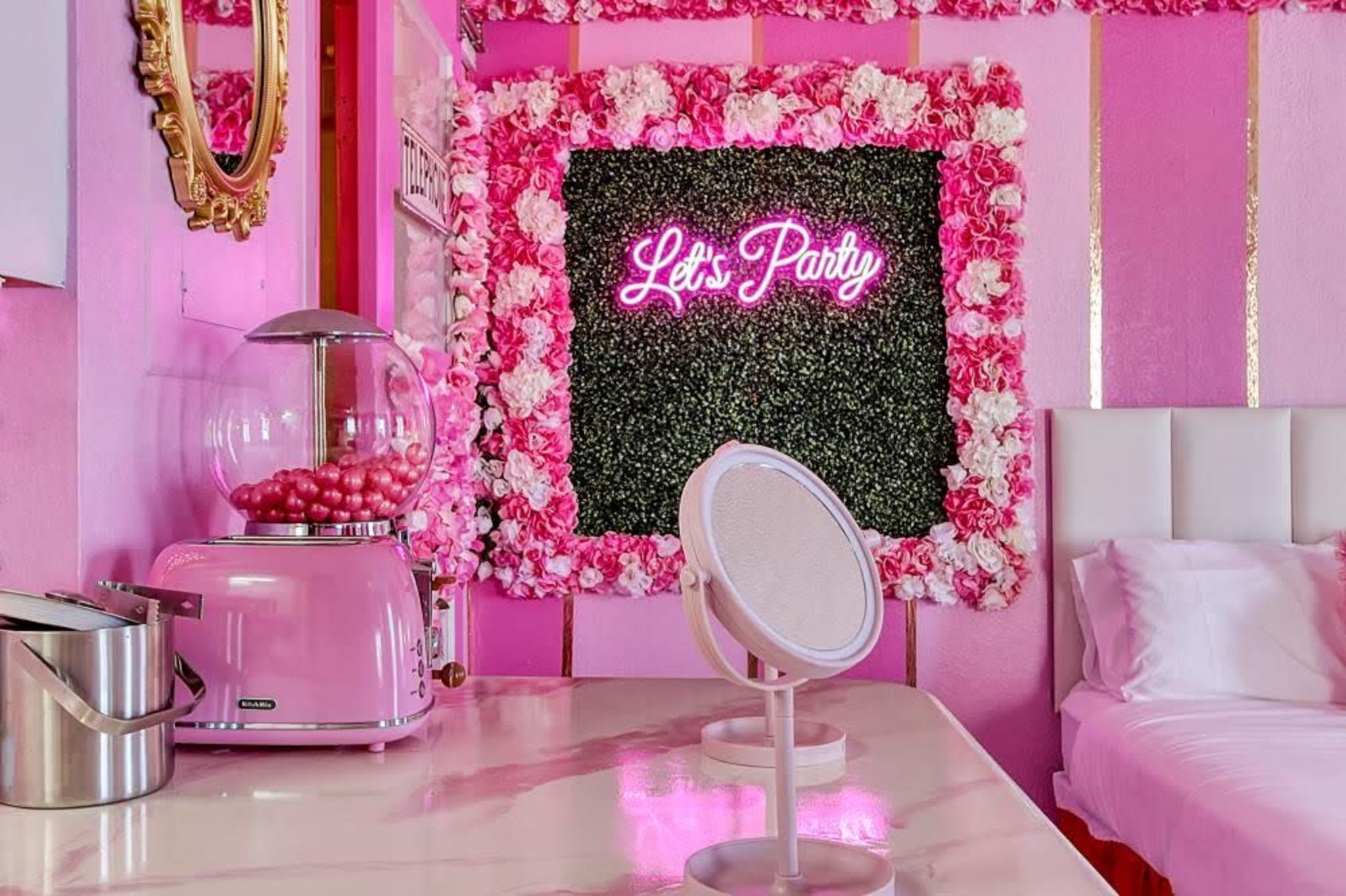 Pink Rooms Are A Vibe😩🩷, Gallery posted by HerEmpireᥫ᭡