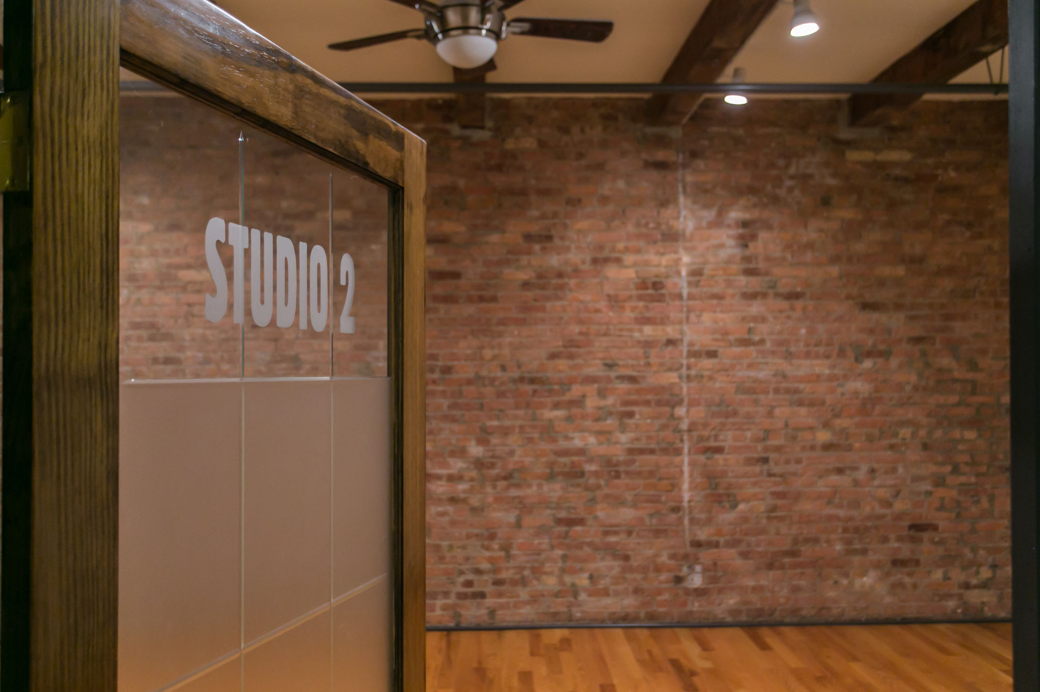 Lofted Yoga Studio - Brick + Board
