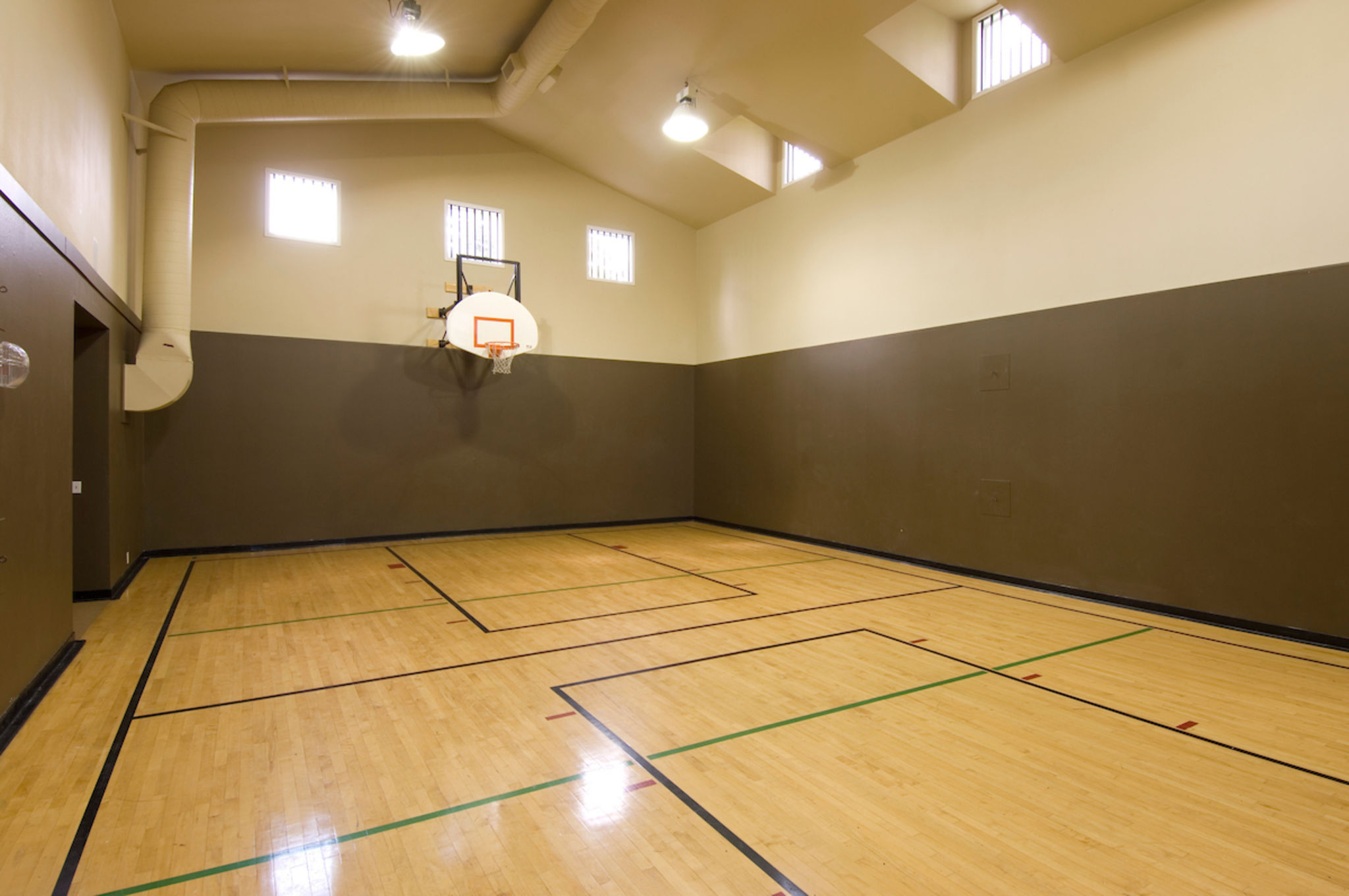 Pristine Basketball Court in Everett, Everett, WA