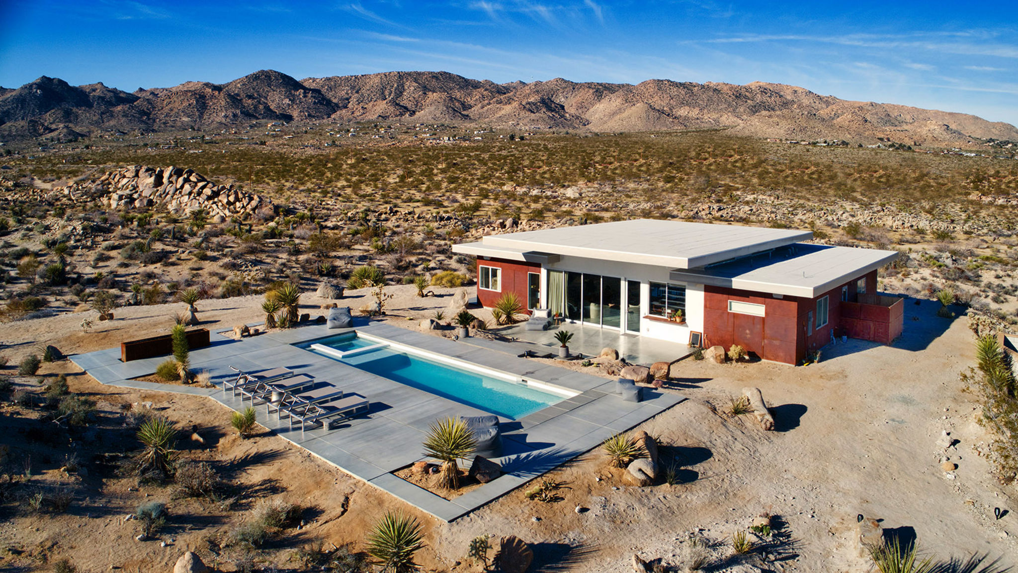 Skyhouse Joshua Tree Private Villa With Pool Spa Joshua Tree Ca Off Site Peerspace