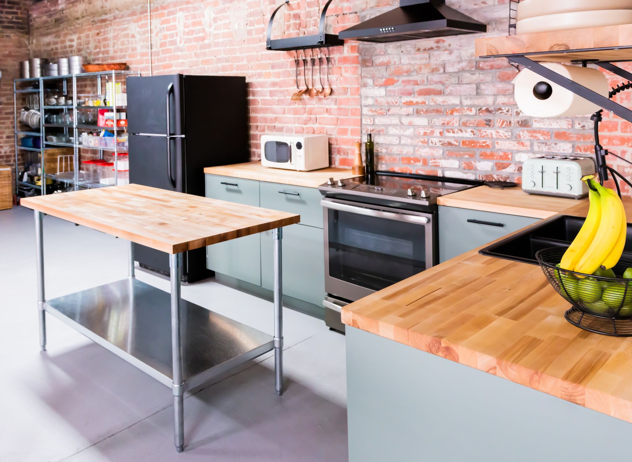 Downtown Kitchen Studio With Customizable Backsplash Los Angeles