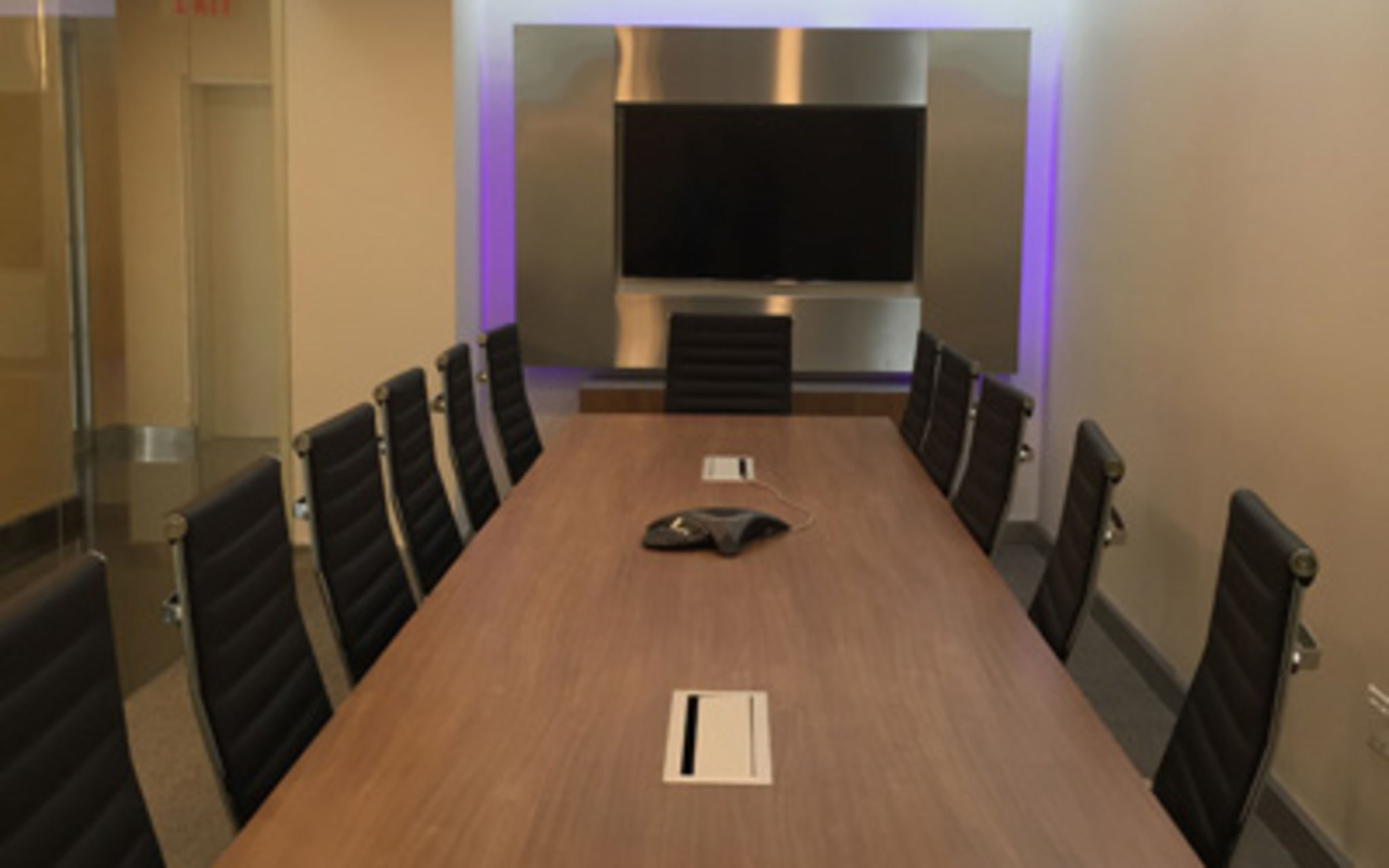 Medium Ergonomic Conference Room For 14 New York Ny Production