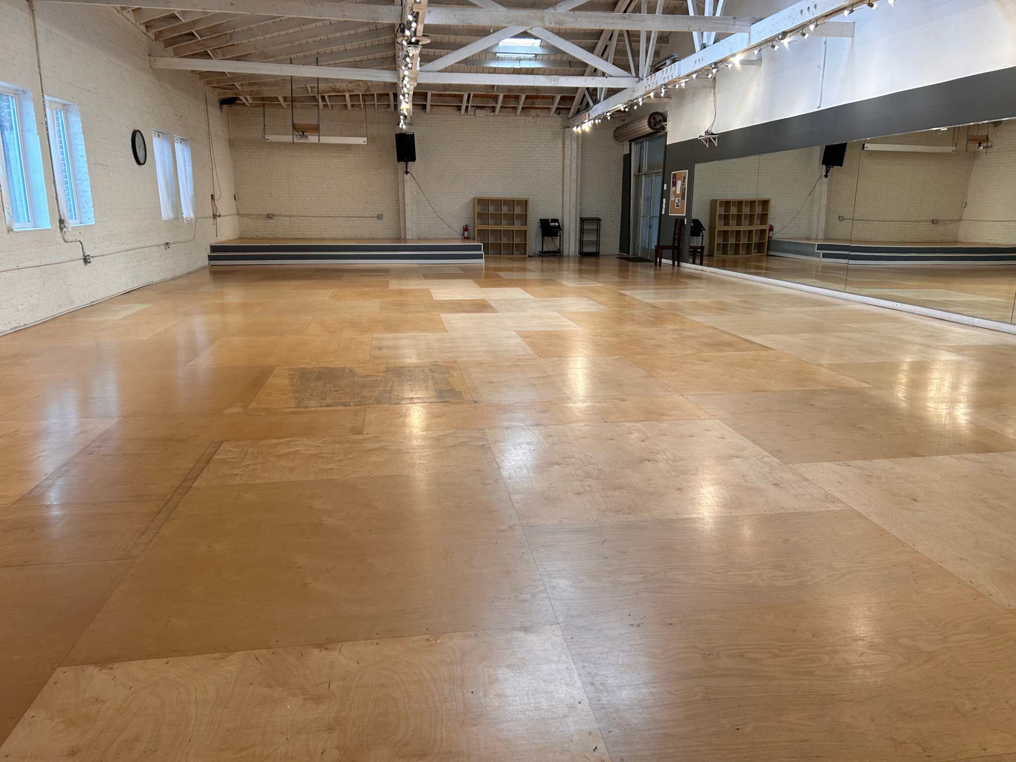 ENTIRE 5,000 sq ft Warehouse Dance Studio Space with Kitchen