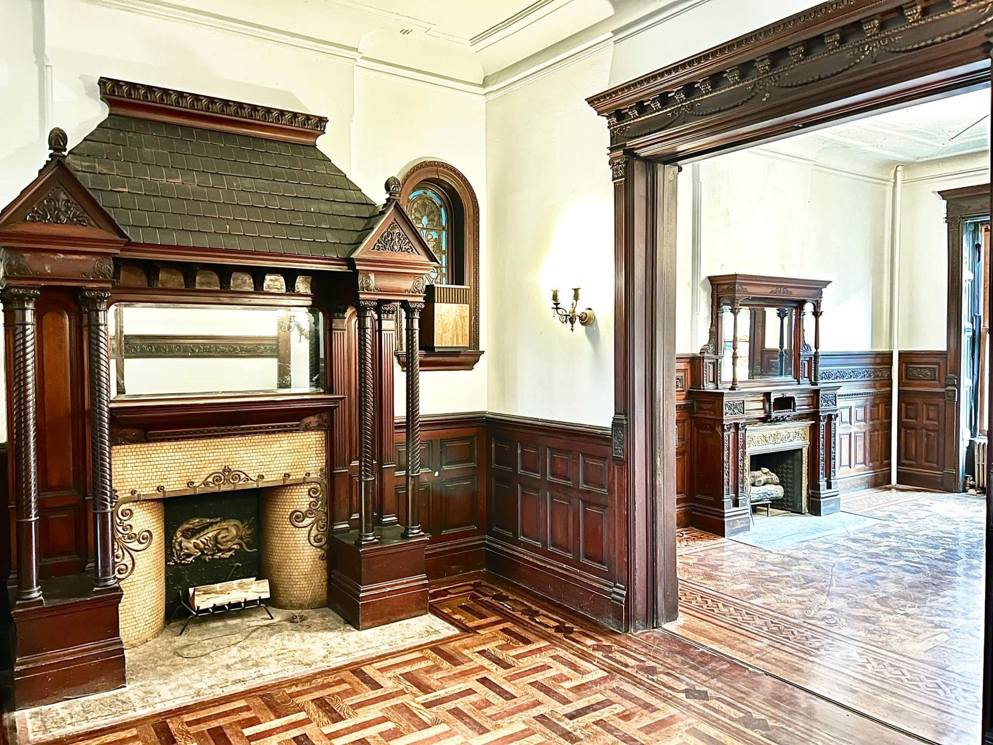 Elegantly preserved, traditional Harlem Townhouse!, New York, NY Production Peerspace