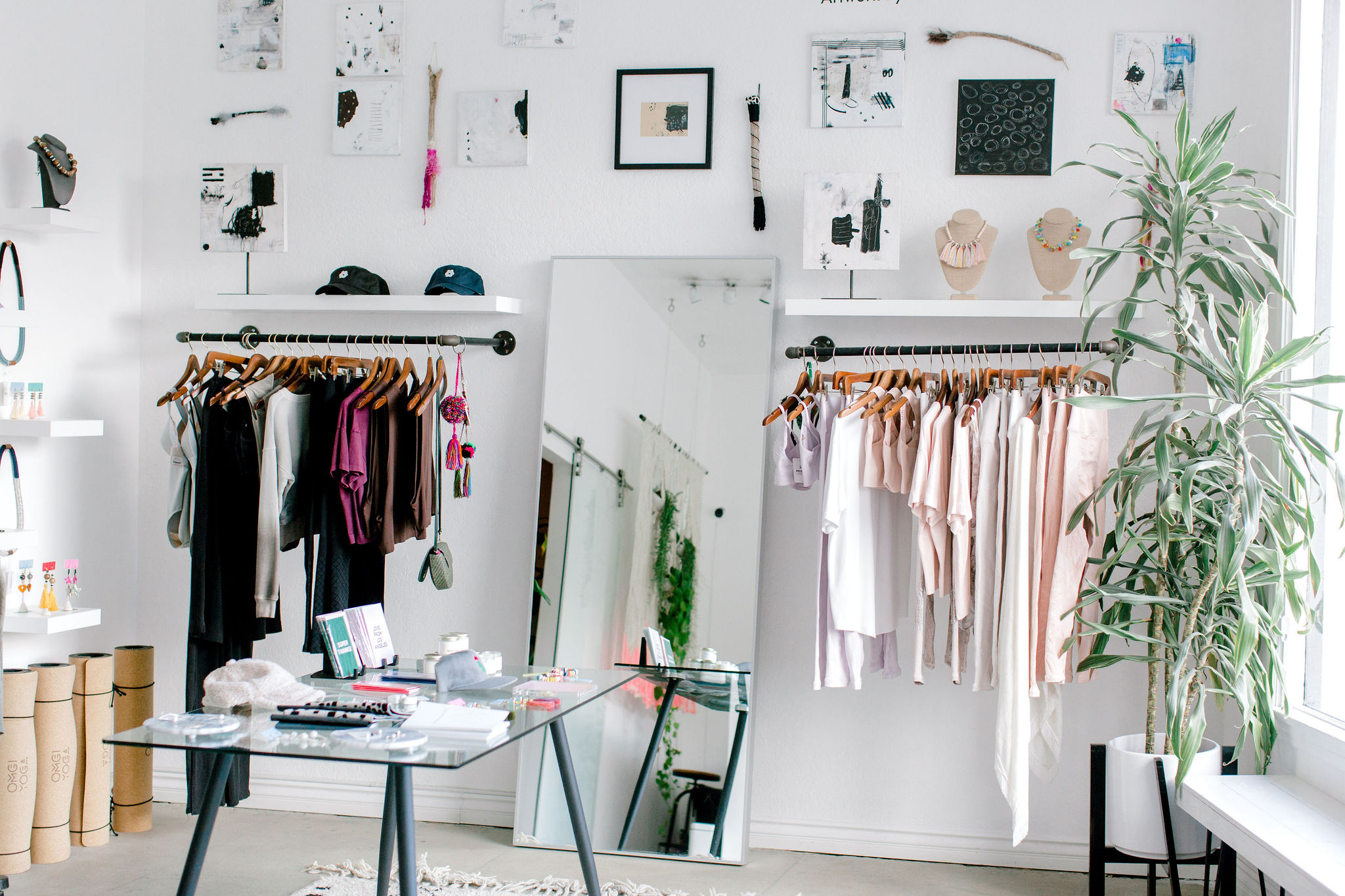 yoga studio clothing