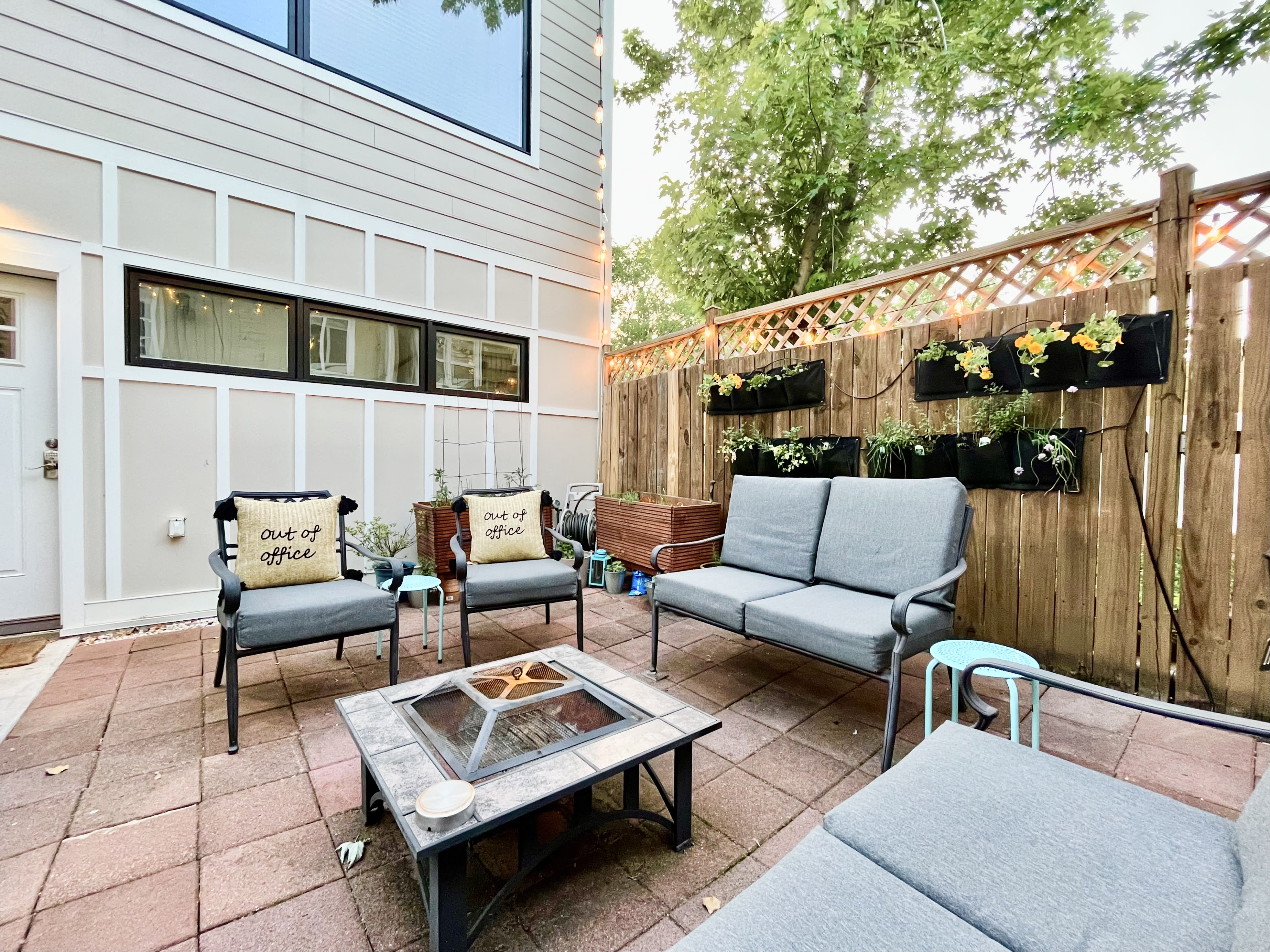 Classic DC Rowhome w/ Private Courtyard, NoMa/H St, Washington, DC |  Production | Peerspace
