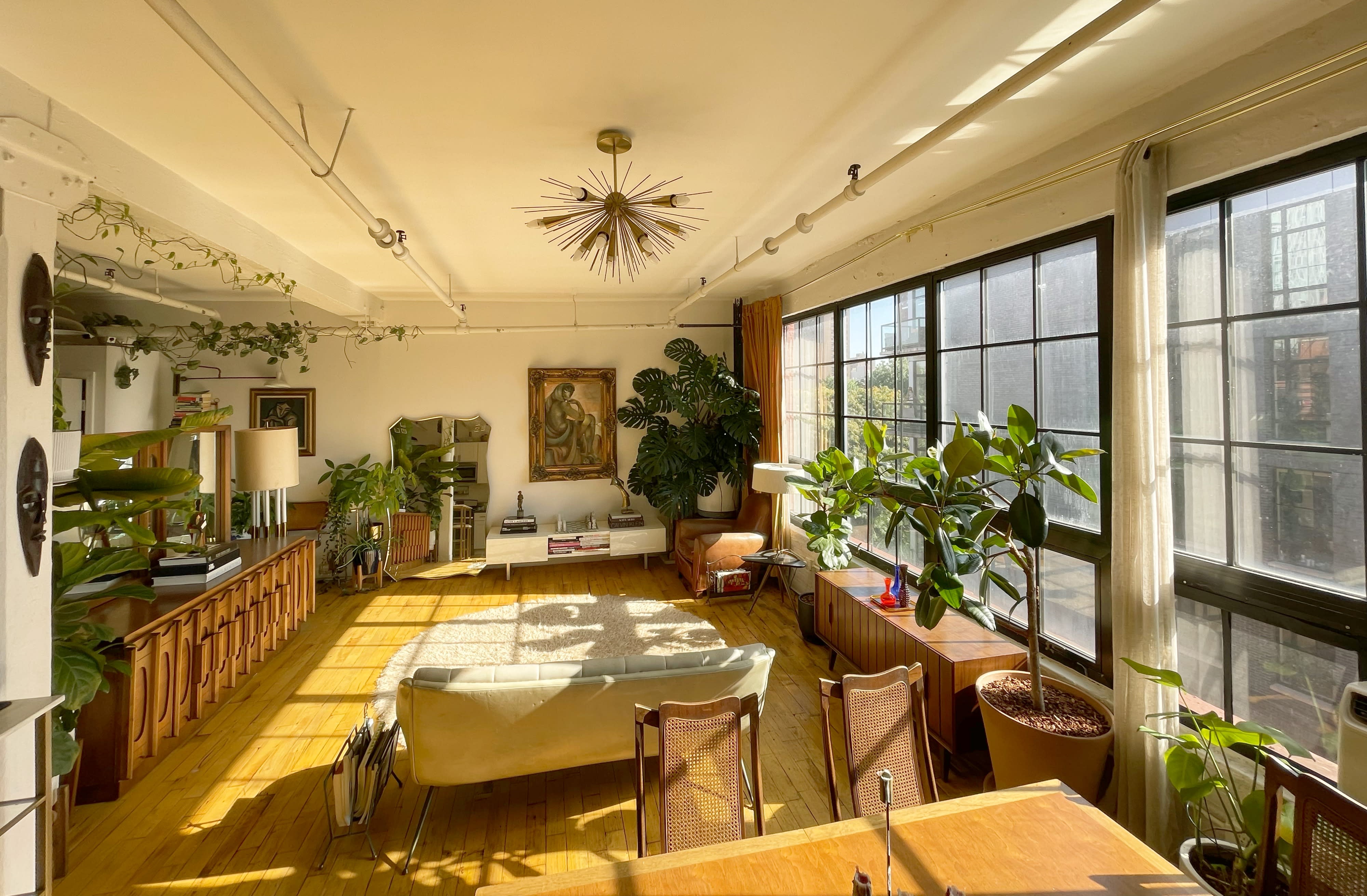 A 1930s Green Kitchen Brightens Up in the Bronx