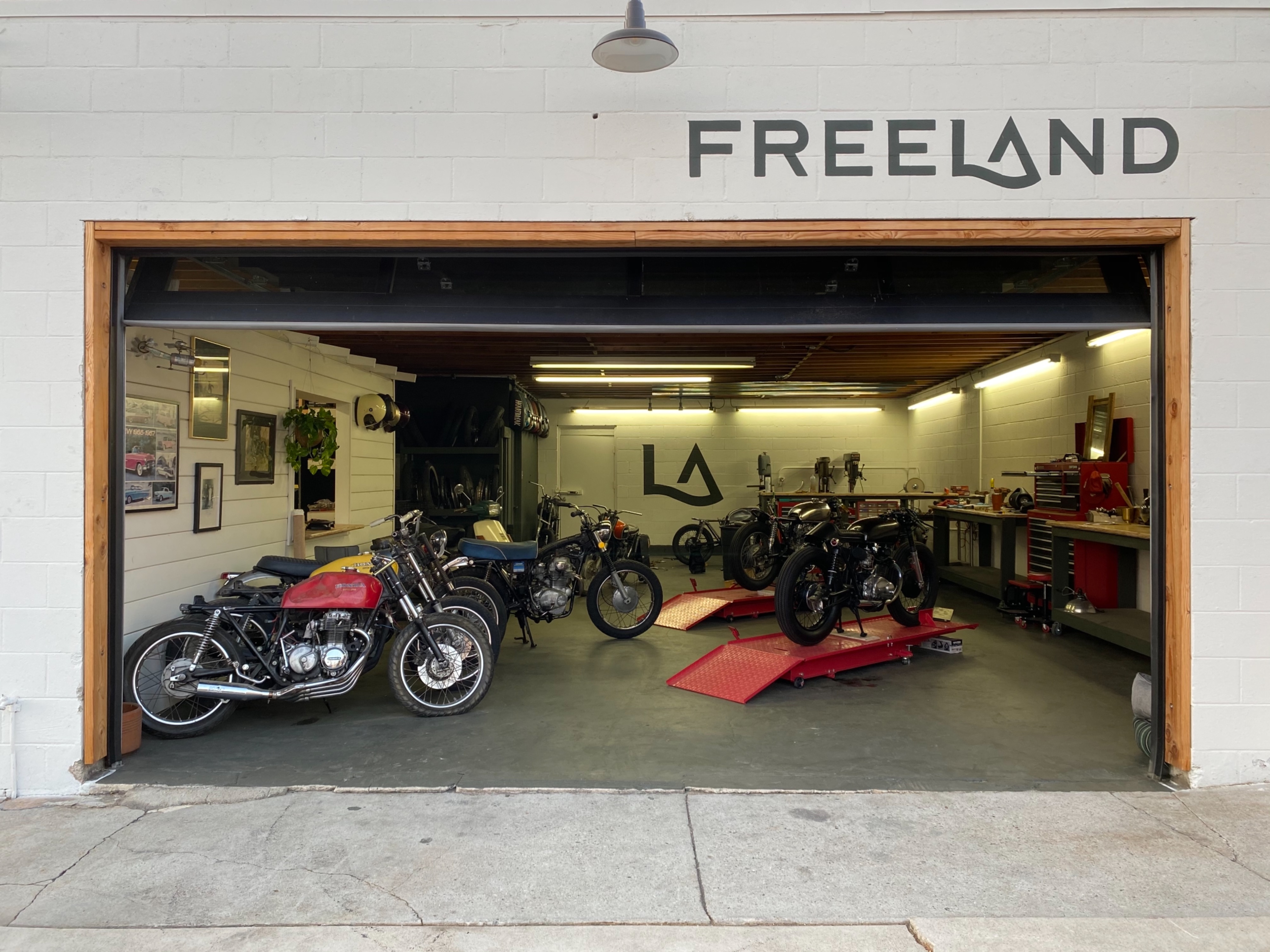 motorcycle garage