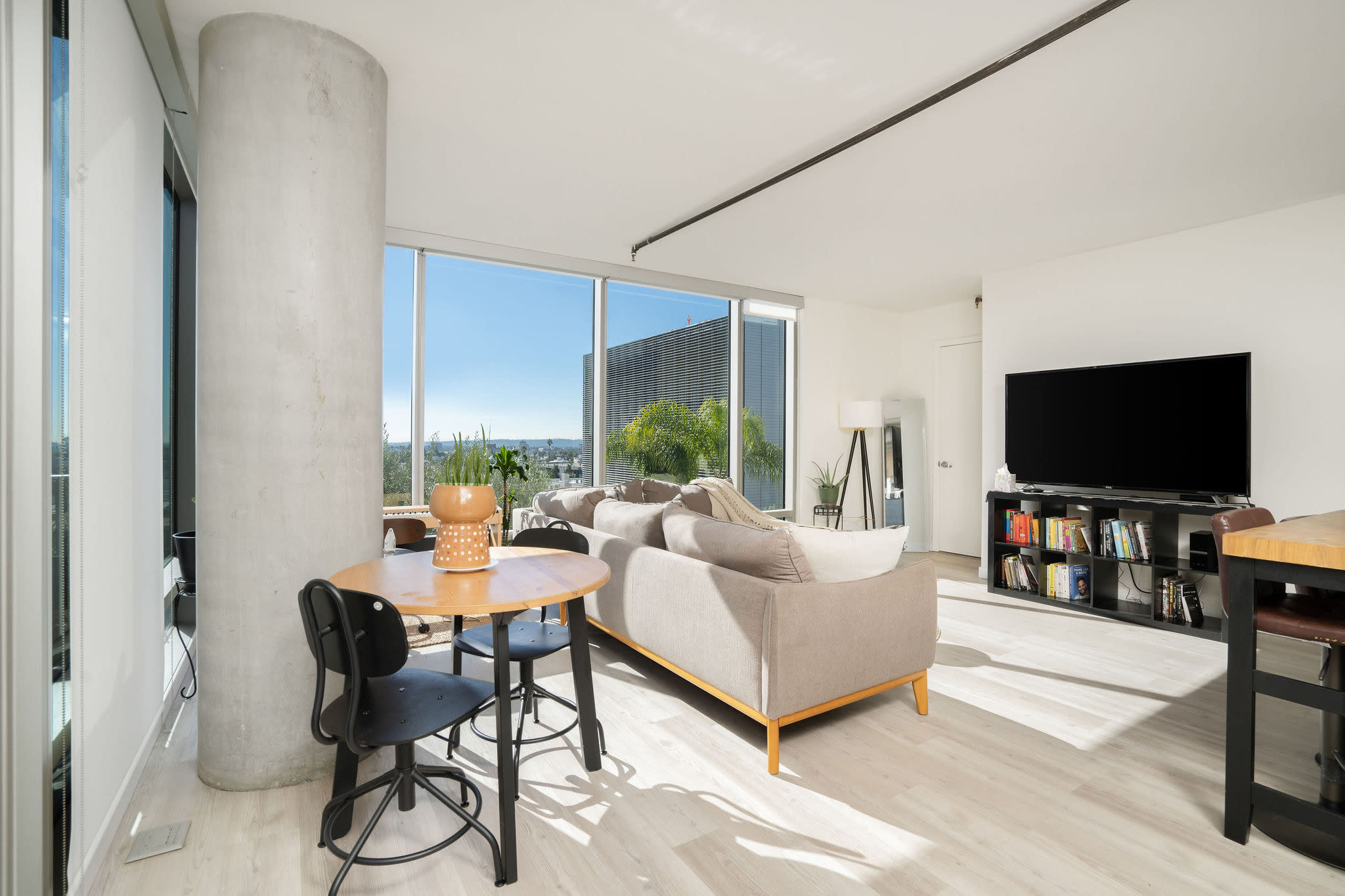 Illustration of Hollywood Hills Penthouse Apartments With Guest Suite