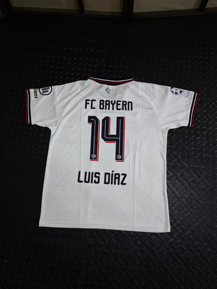 Bayern Múnich Suplente 2026/27 - foto 2