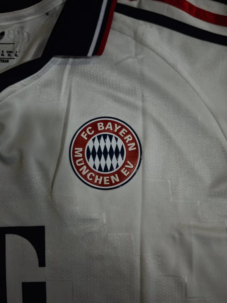 Bayern Múnich Suplente 2026/27 - foto 3