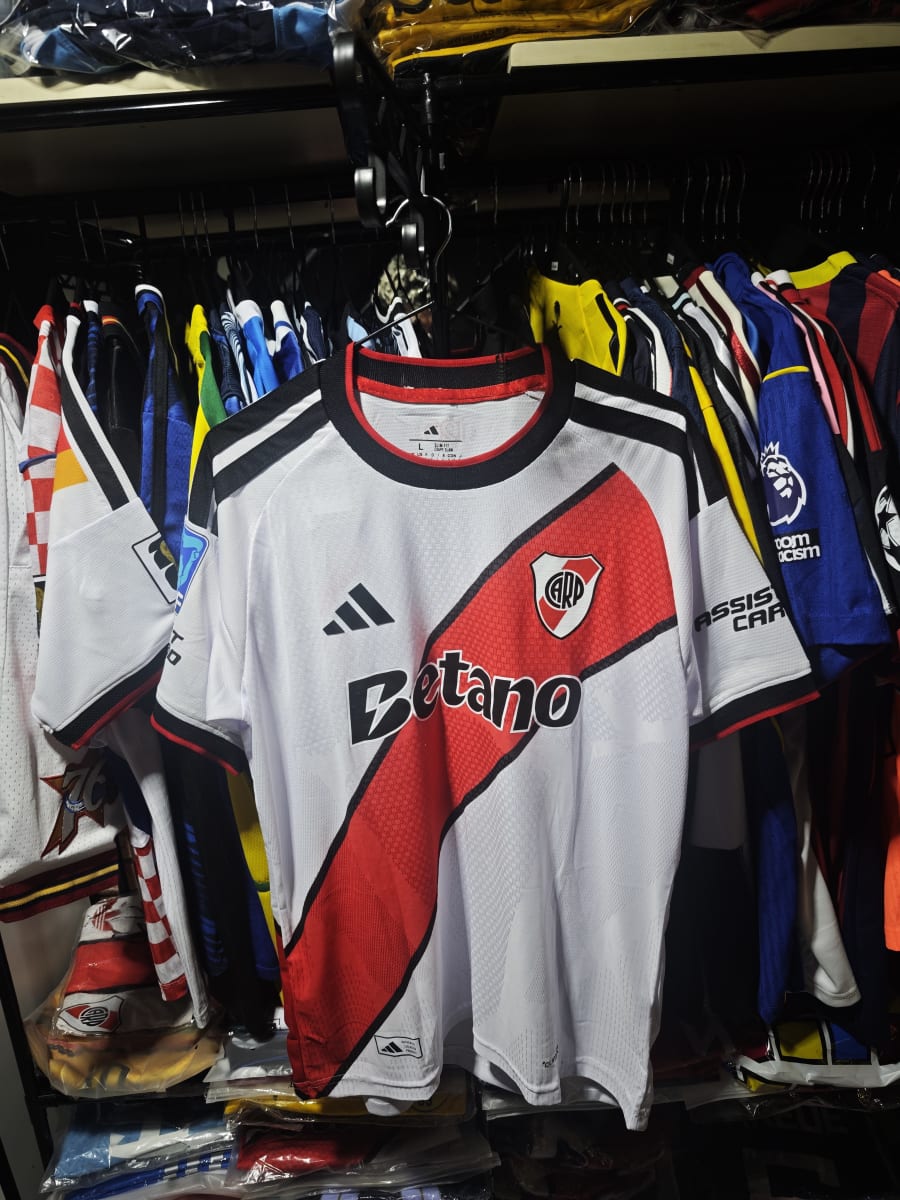 River Titular 2026/27