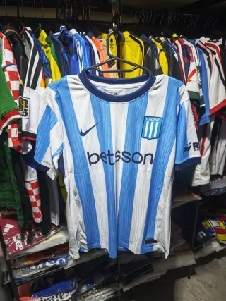 Racing Titular 2025/26