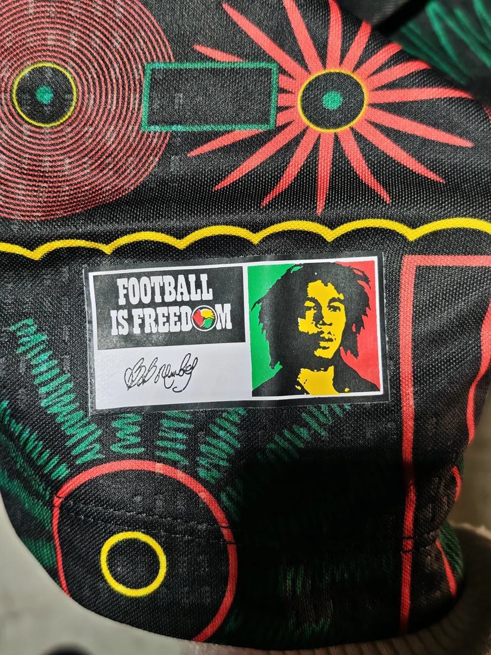 Jamaica x Bob Marley Edición Especial - Negra - foto 6