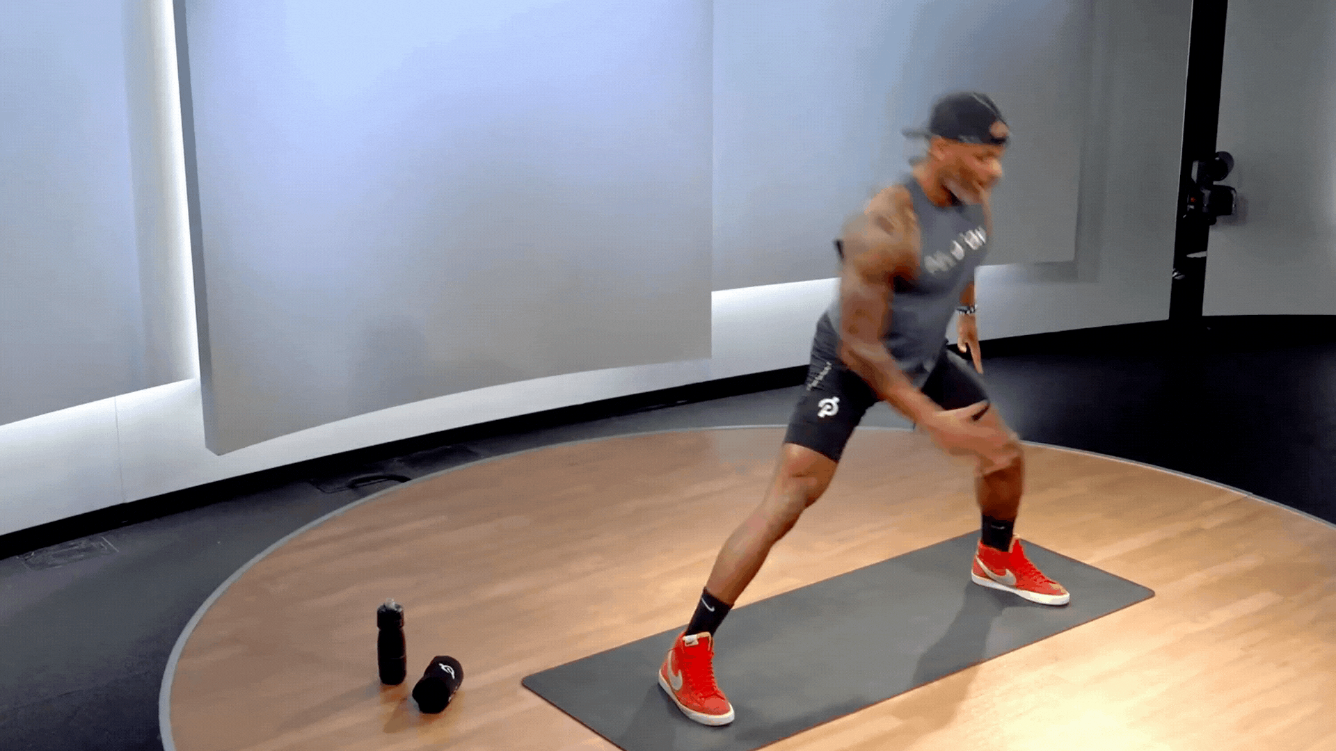 Man does a lateral lunge, a gluteus minimus exercise