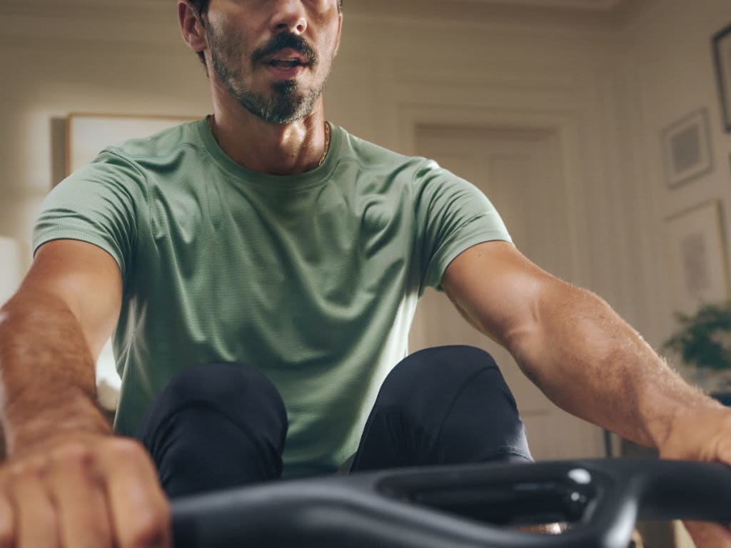 Looking for a Low-Impact HIIT Workout? Try a Rowing Machine