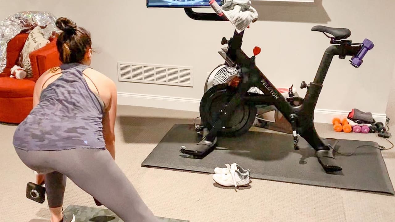 Peloton floor workouts shop