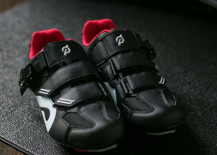 peloton cycling shoes