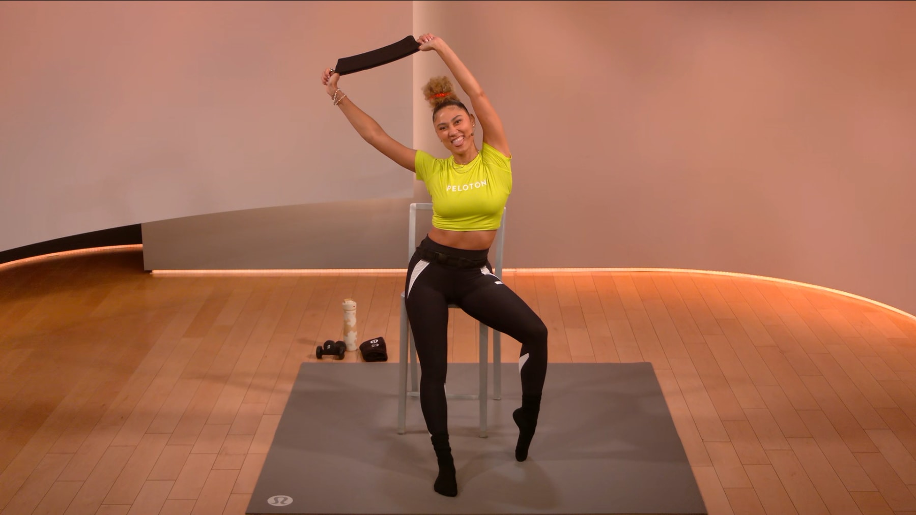 20 min Mark Ronson Barre
