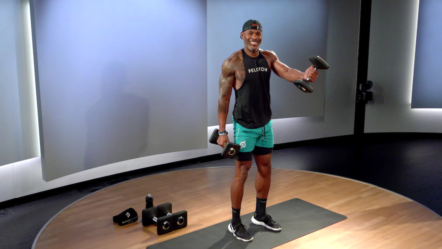 30 min 2000's Hip Hop Full Body Strength