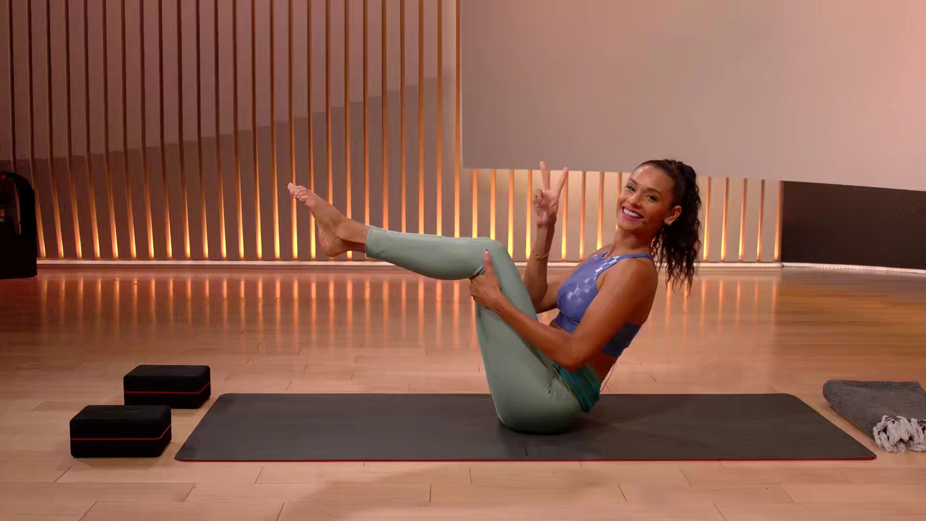 20 min Focus Flow: Core