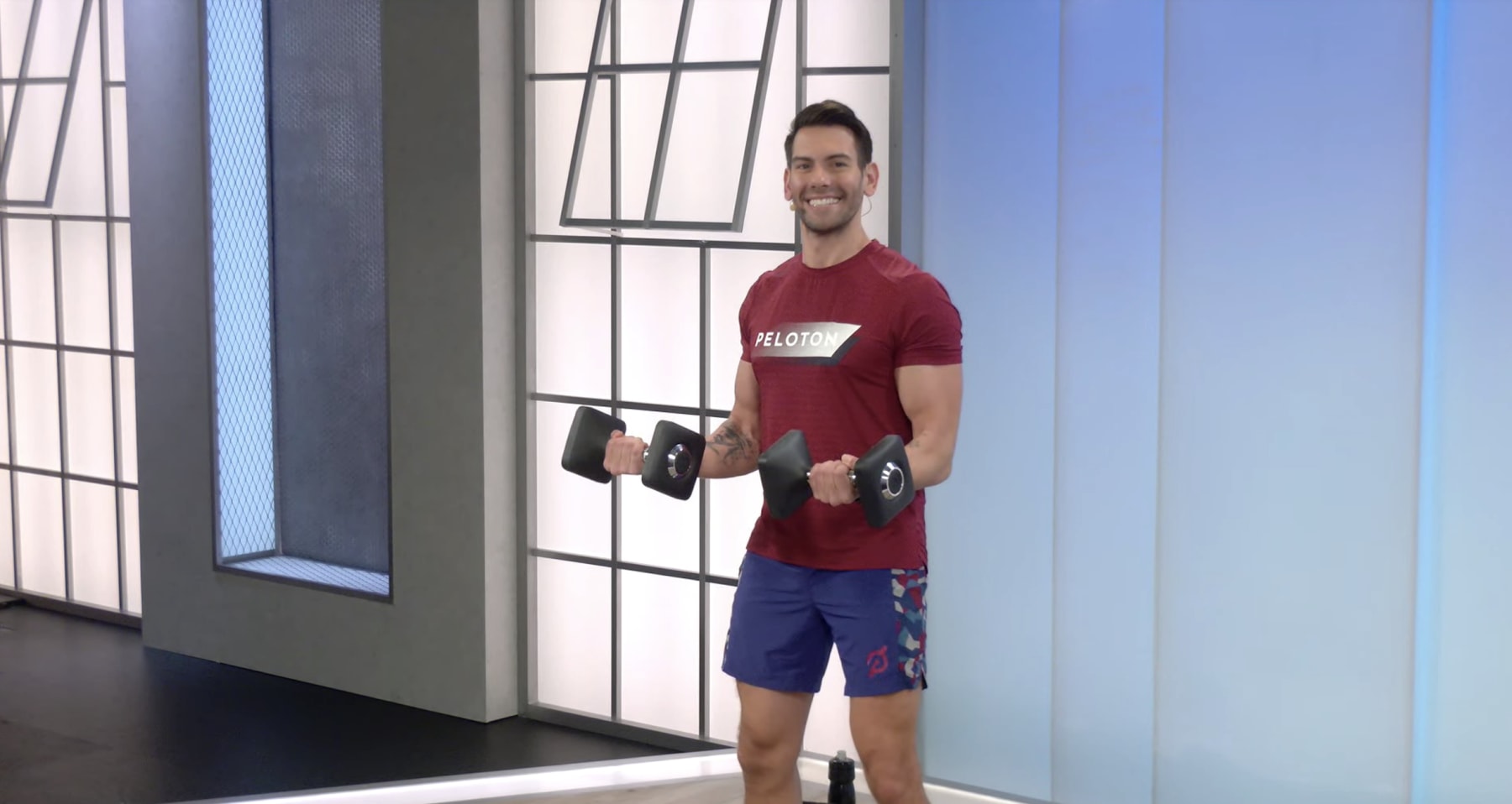 15 min Arms & Shoulders Strength